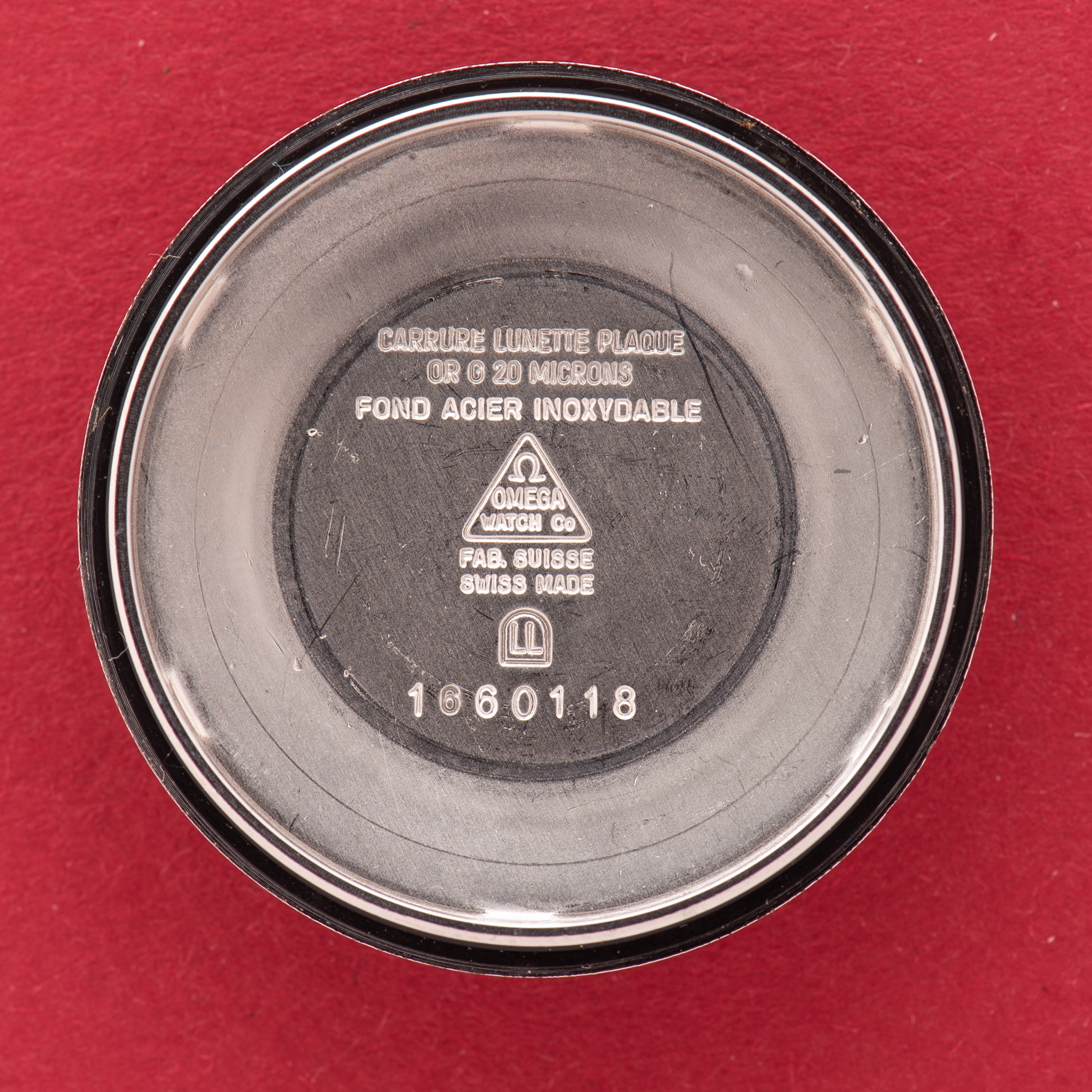 Vue de Omega Genève Automatic Date Cal 1481 from 1972 Réf 166.0118