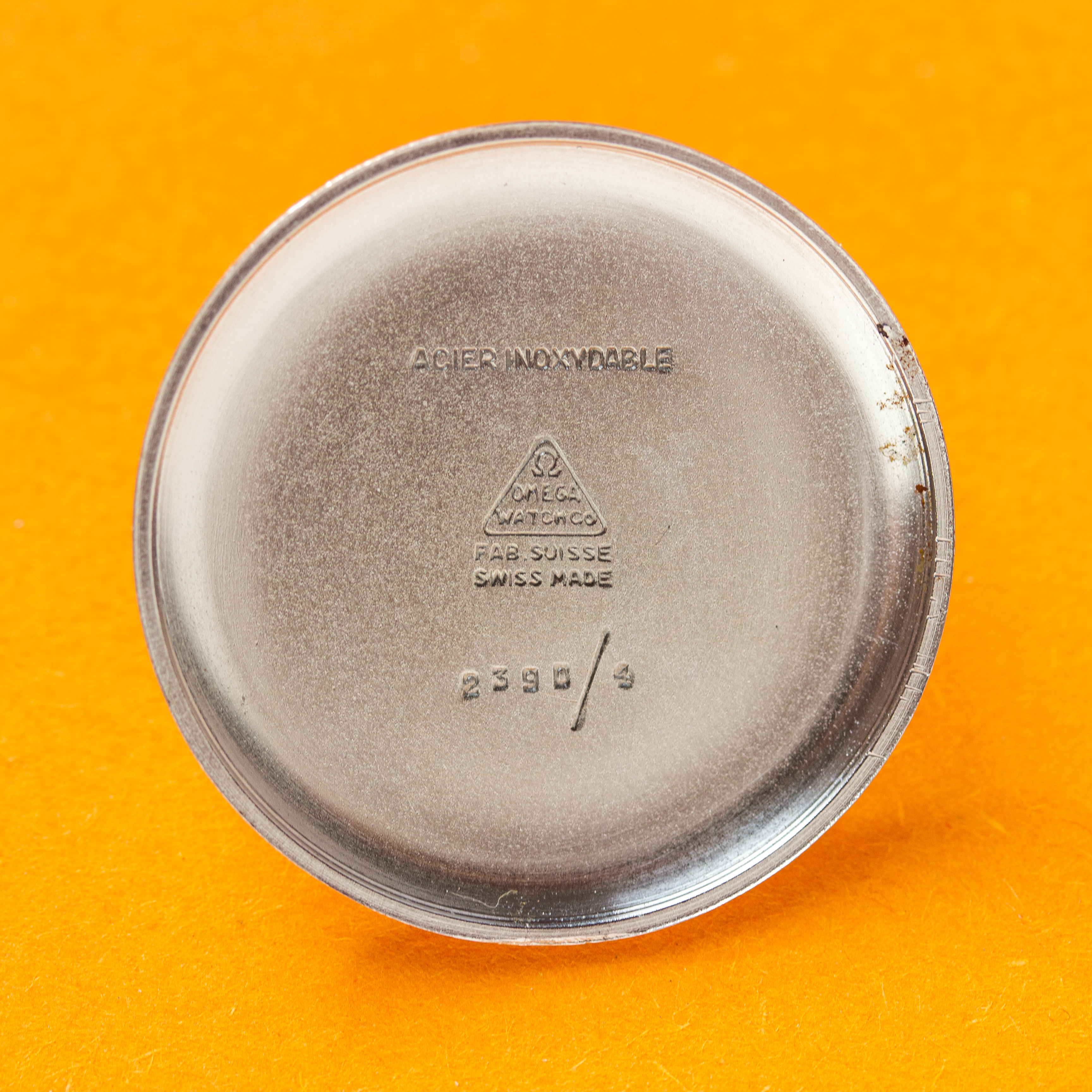 Vue de Omega Dress watch sub seconds ‘Fab Suisse’ réf 2390 Cal 30T2PC 1946
