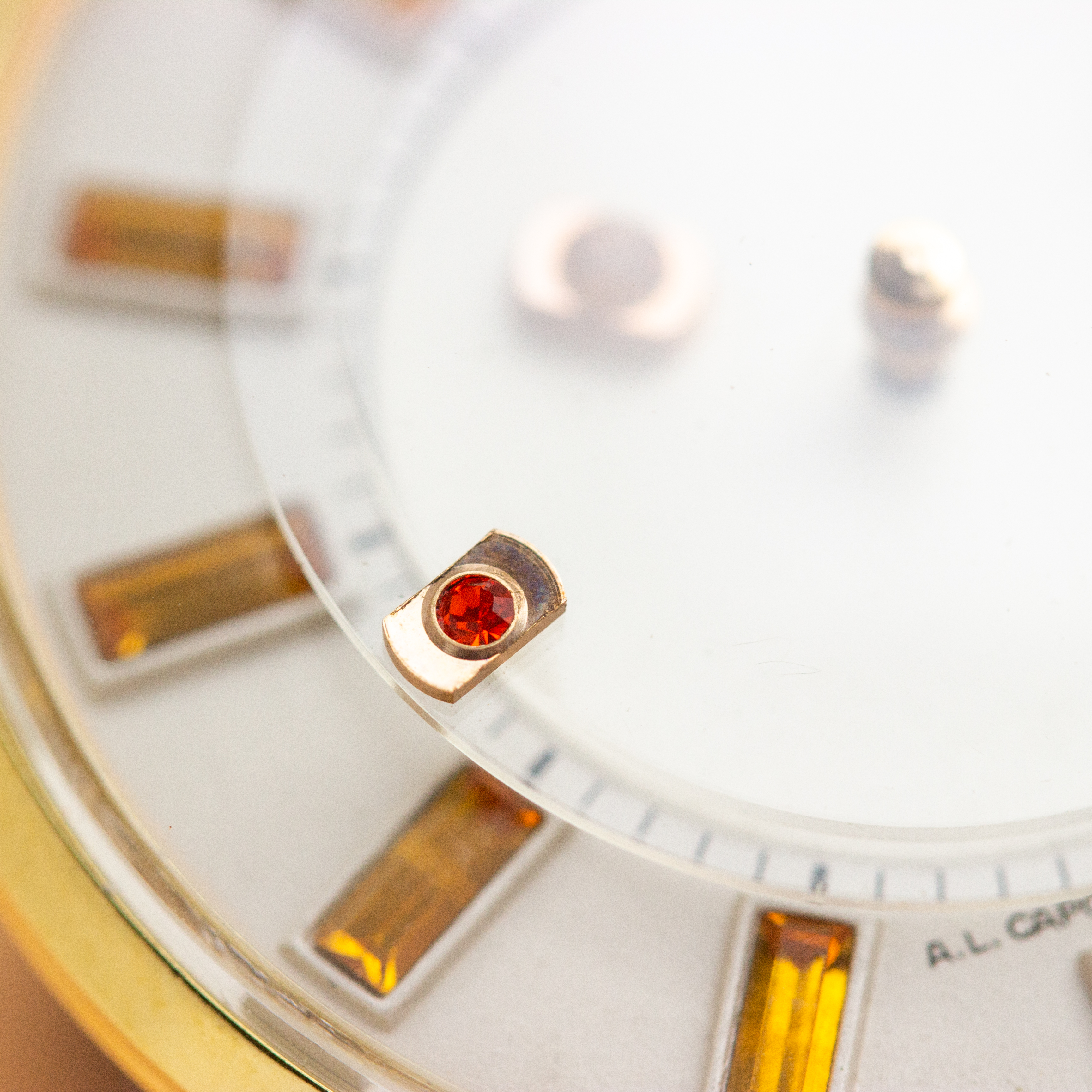 Vue de A.L. Capone Mystérieuse Sapphire Baguette Dial