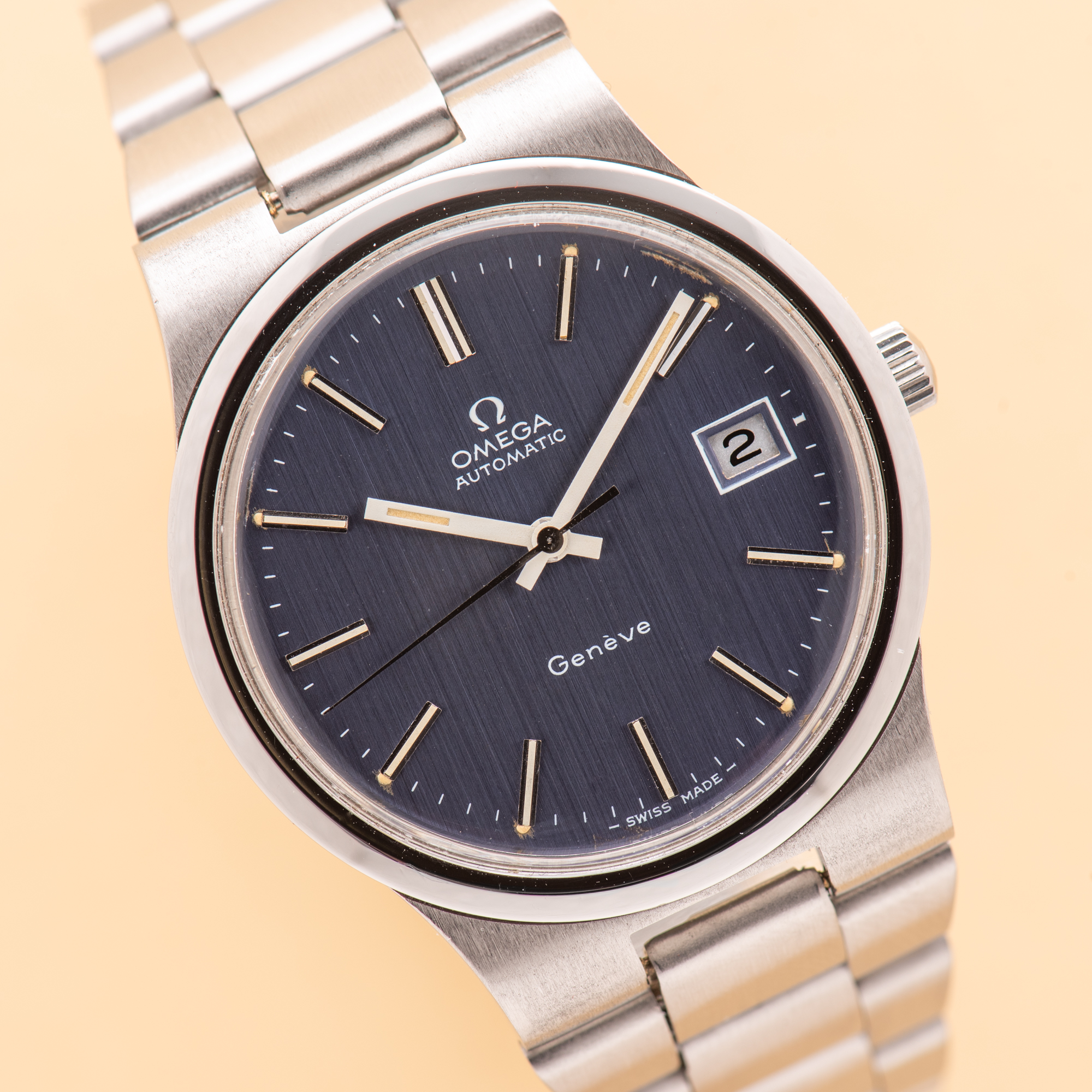 Zicht op Omega Geneva Automatic Date Blue Ref 366.0832 Jaar 1973
