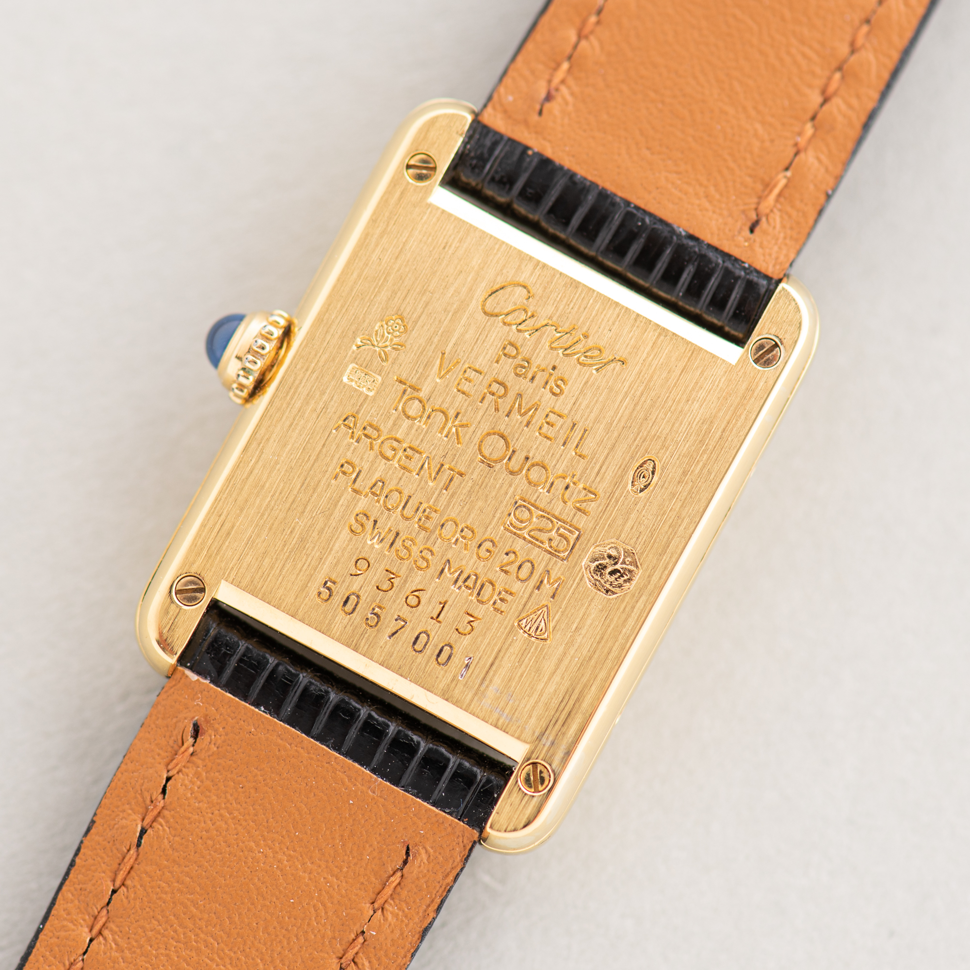 Vue de Cartier Must de Tank Vermeil Quartz Breguet Dial Réf 5057001