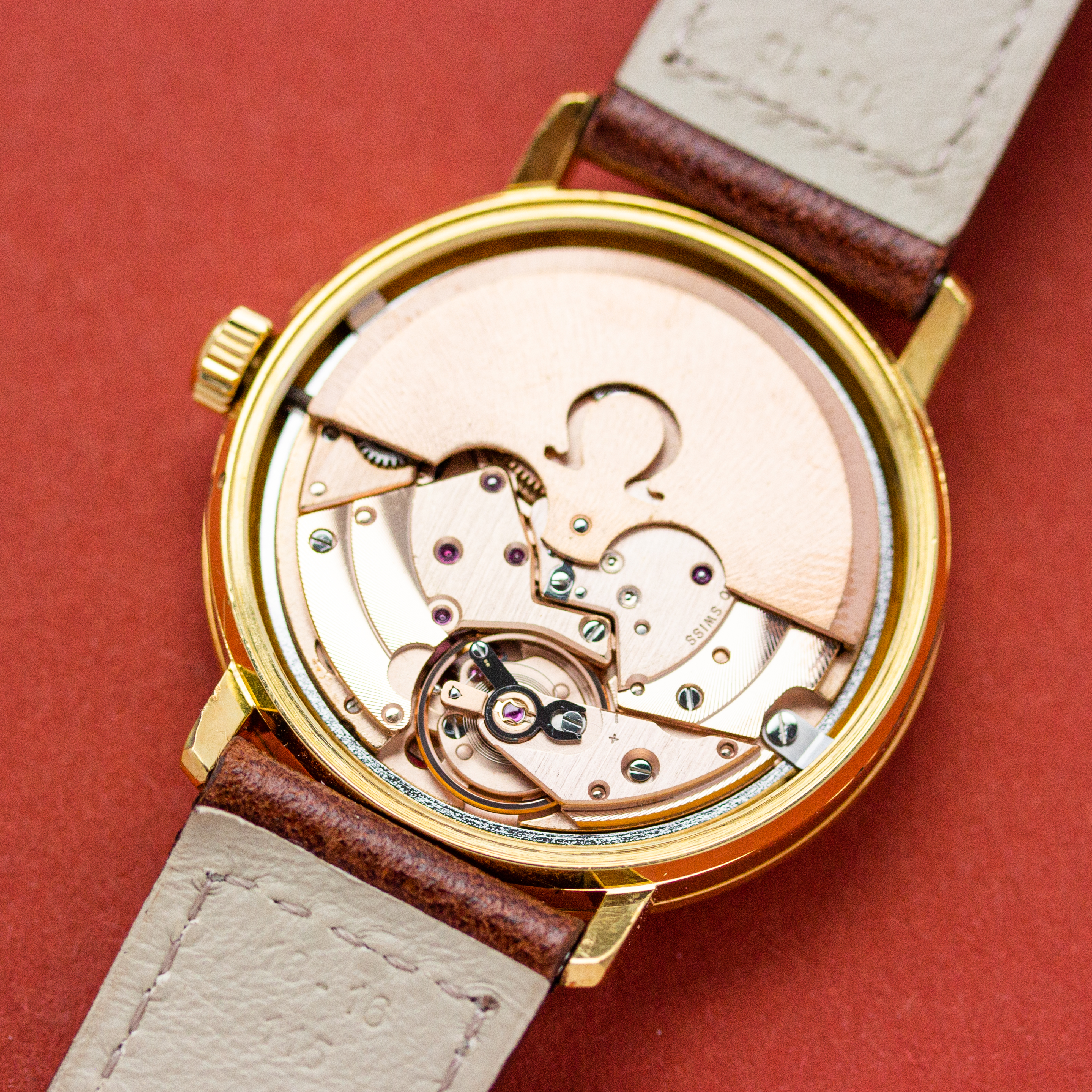 Vue de Omega De Ville Automatic Date réf 166.0066