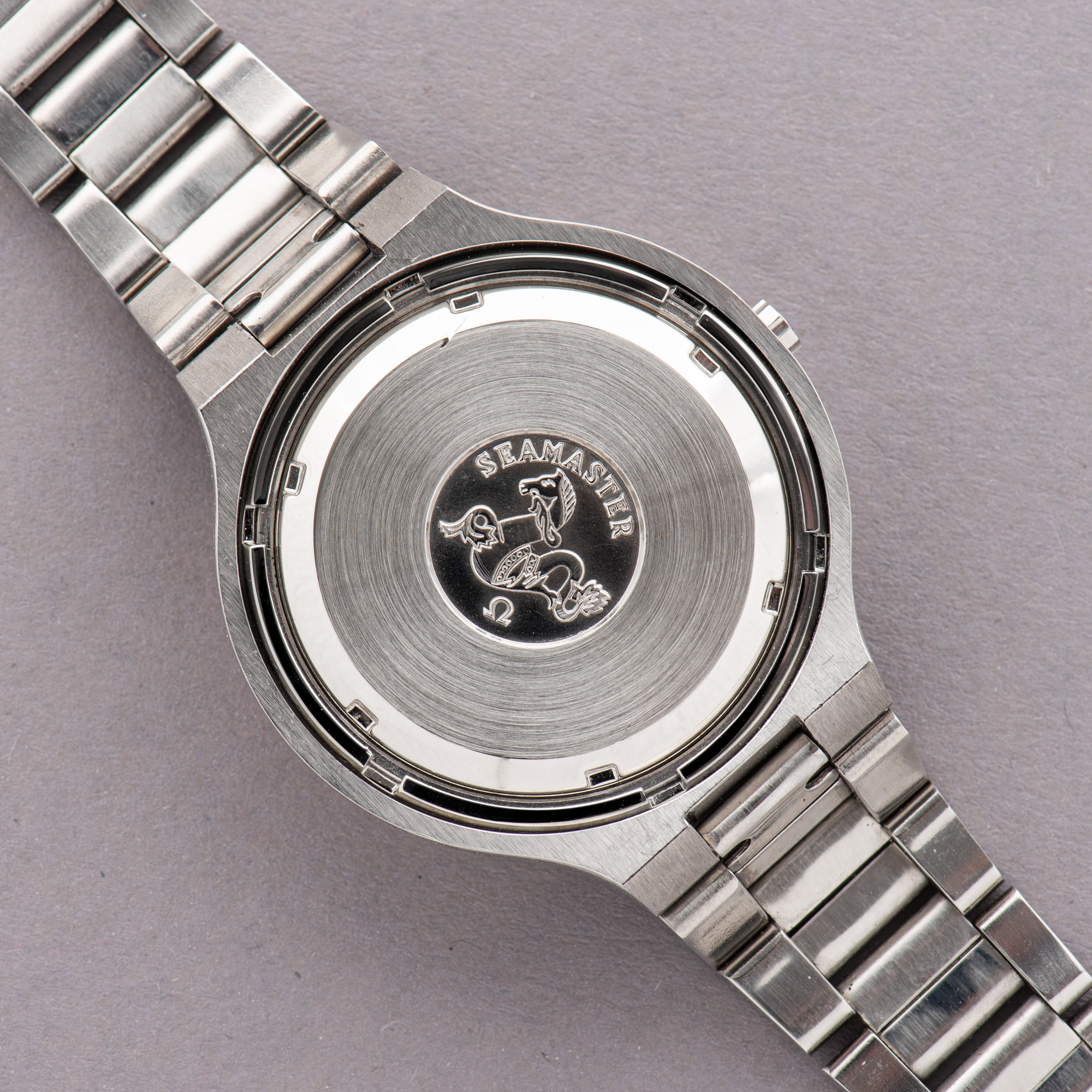 View of Omega Seamaster Electronic Chronometer F300Hz DayDate Full Set 1974 Réf 198.0018