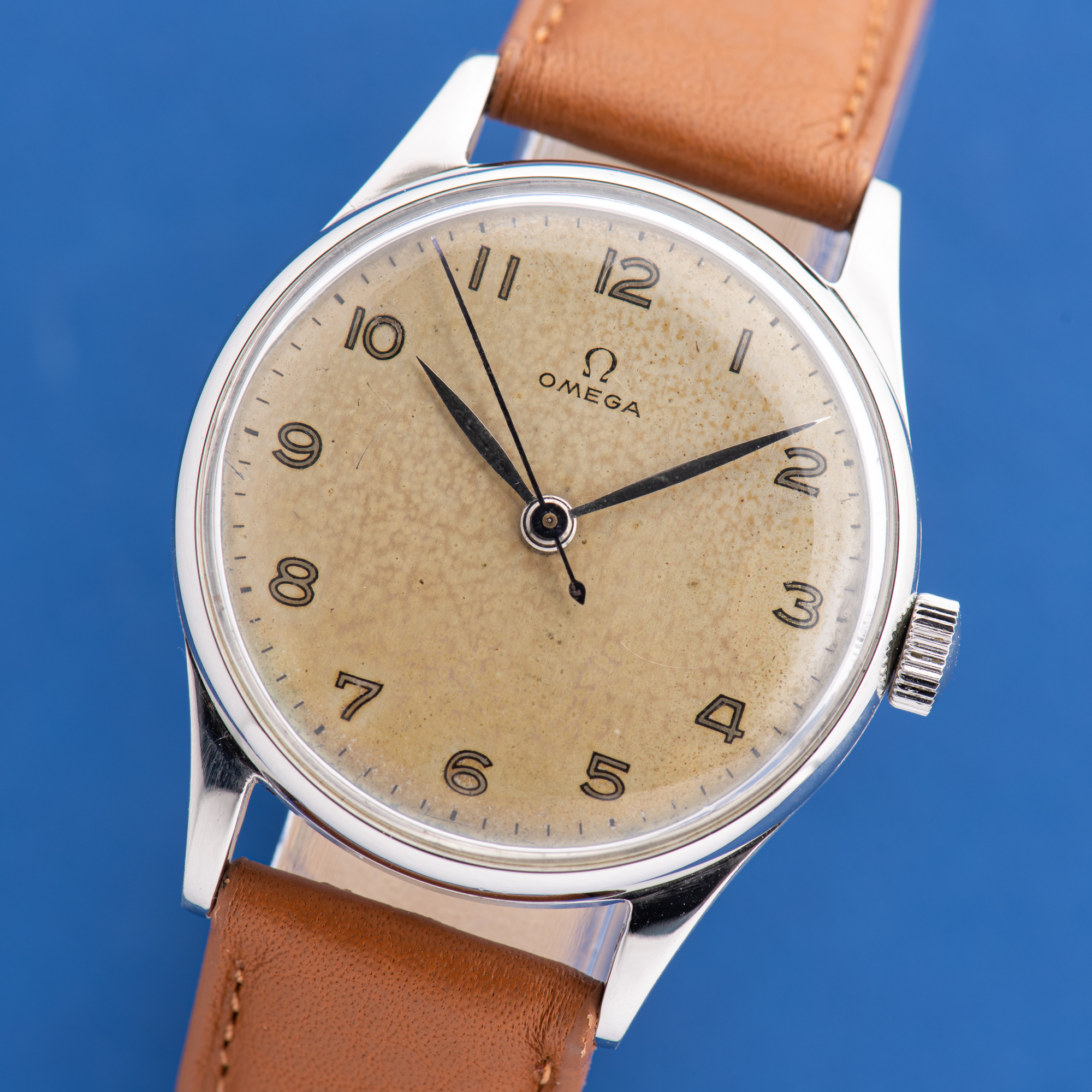 Vue de Omega Dress Watch Centre Seconds cal 30T2PC from 1947 Réf 2391