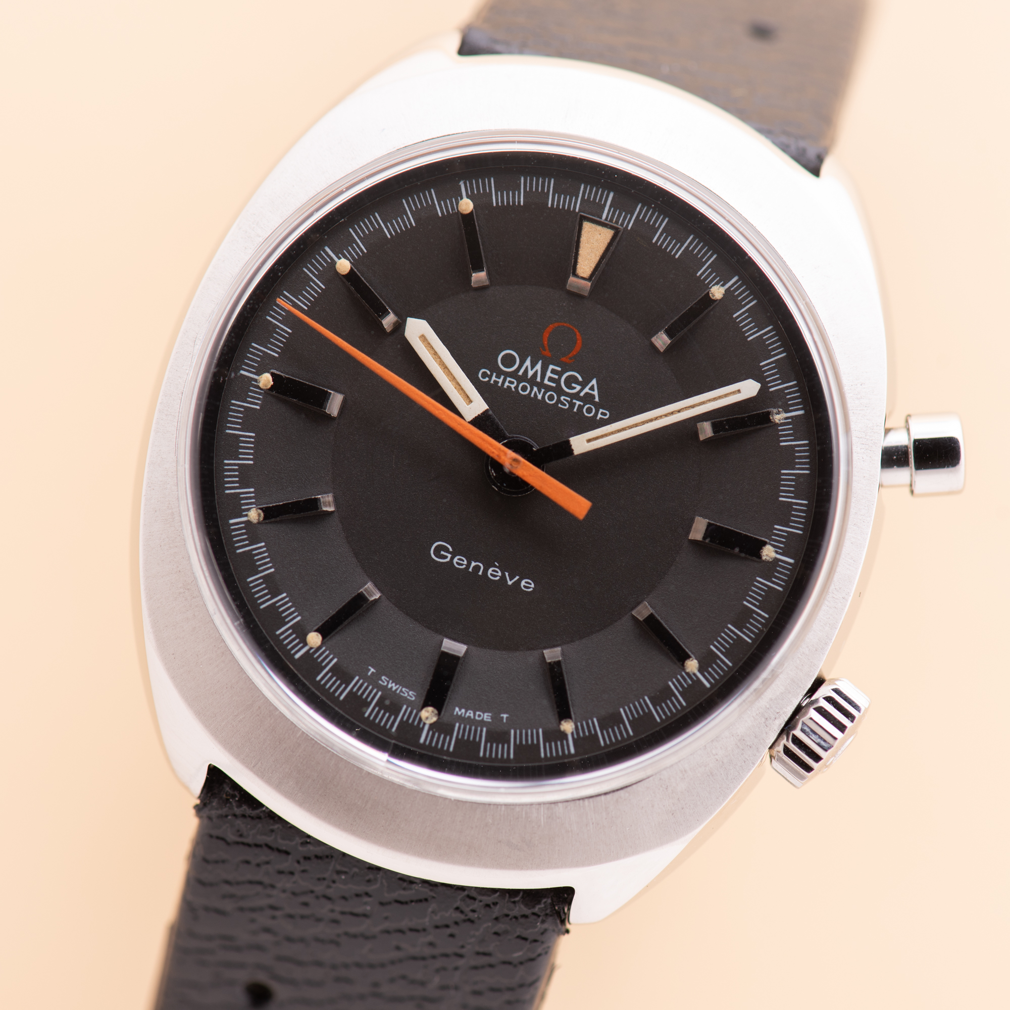 View of Omega Genève Chronostop from 1968 Cal 865 Réf 145.010