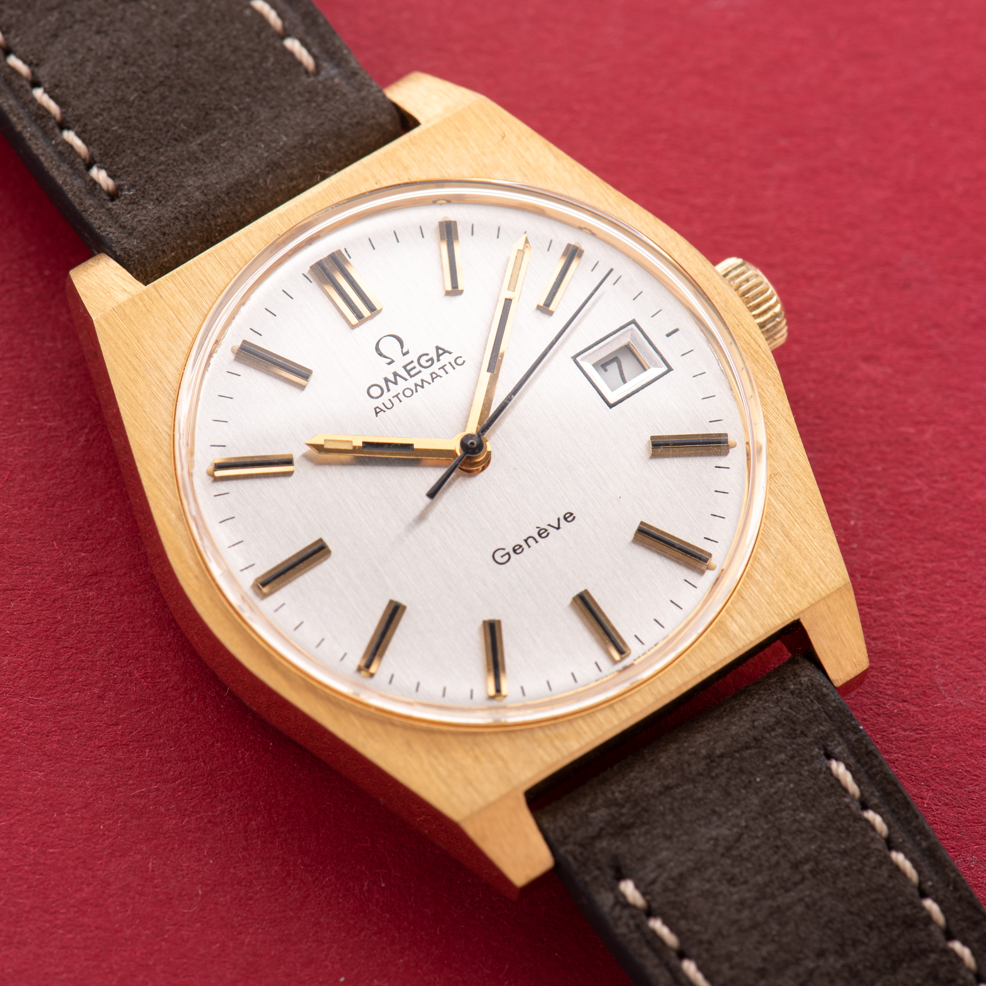 Vue de Omega Genève Automatic Date Cal 1481 from 1972 Réf 166.0118