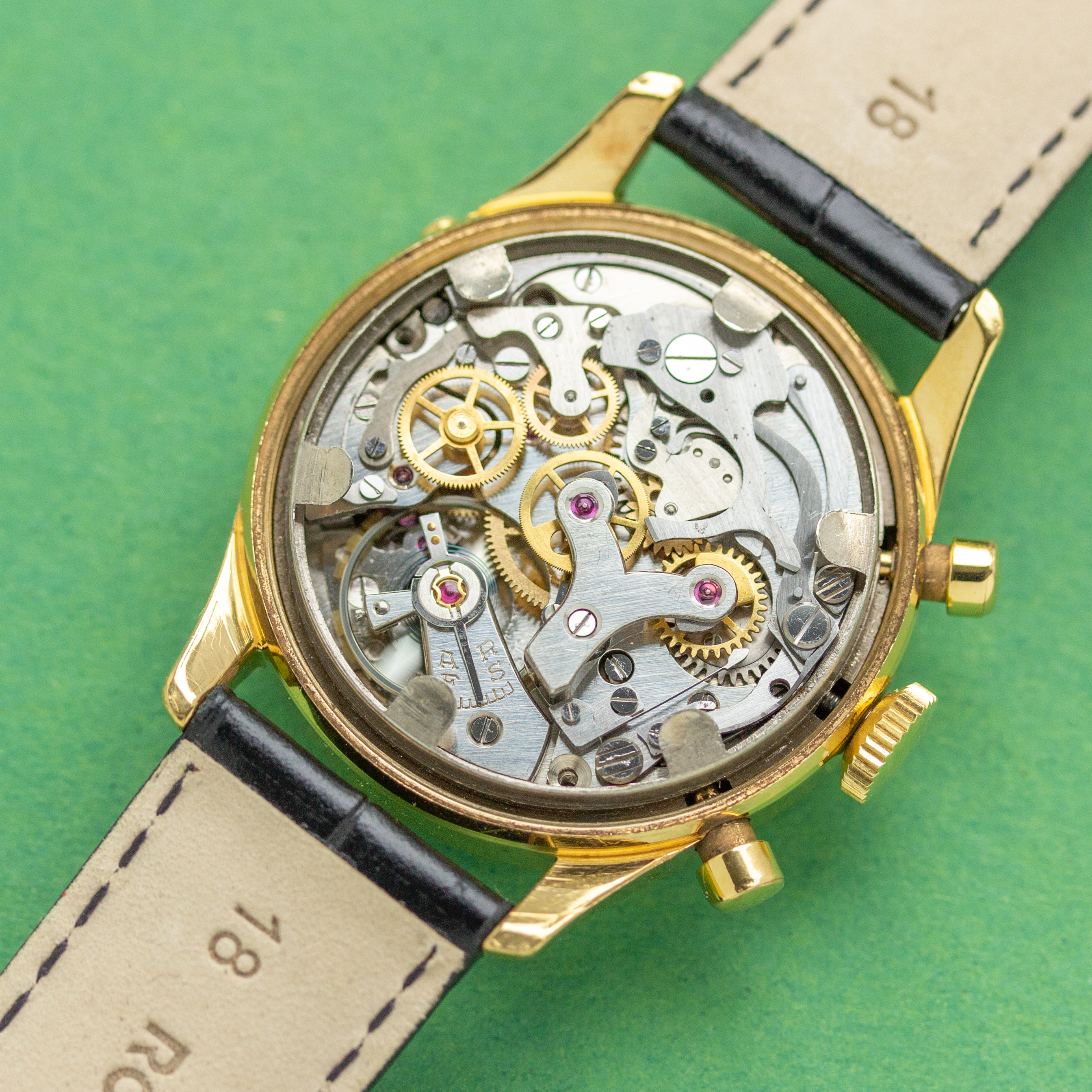 View of Fulgor Rare Chronograph Grand Date Venus 210