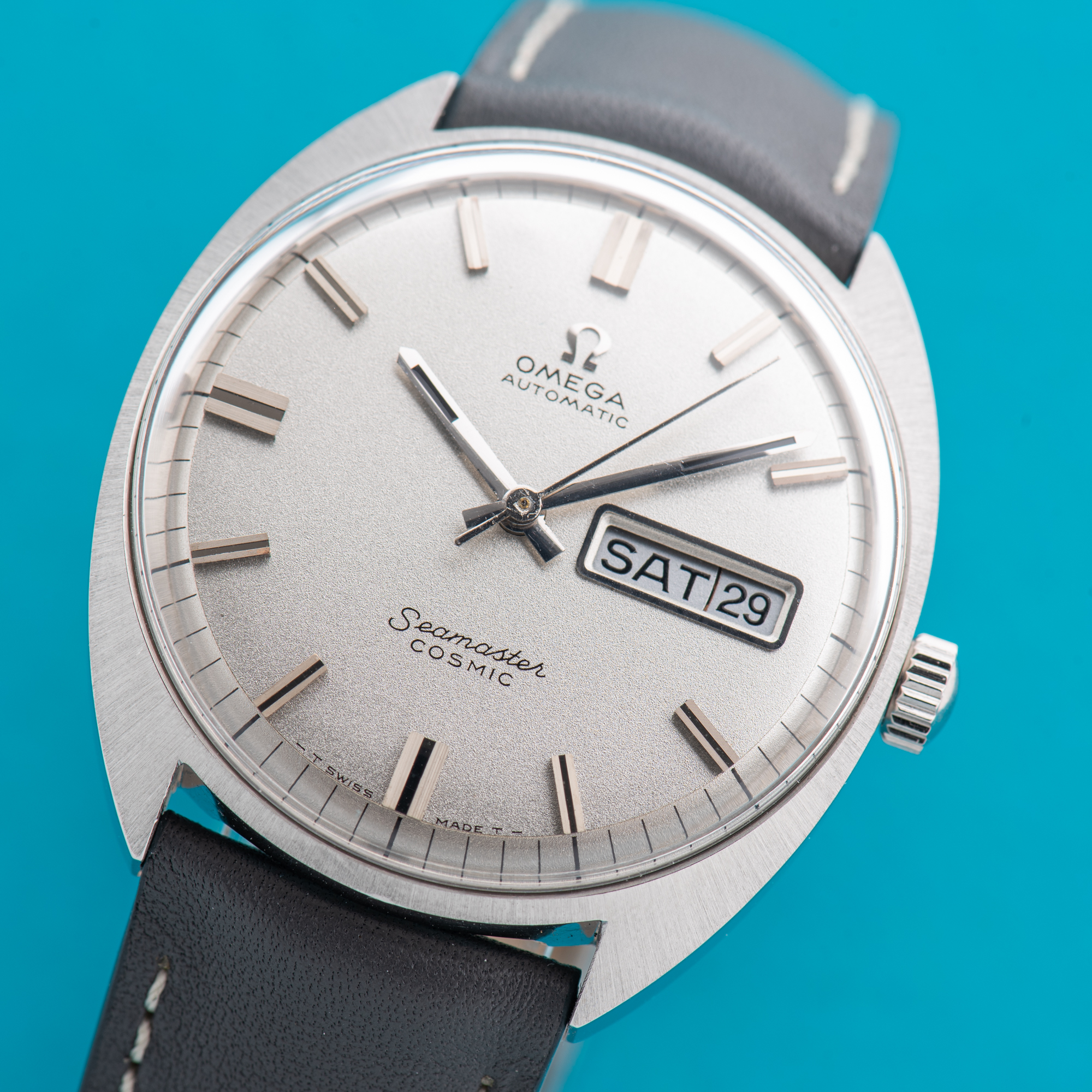 View of Omega Seamaster Cosmic Day Date Automatic Star Dust Dial cal 752 Ref 166.036