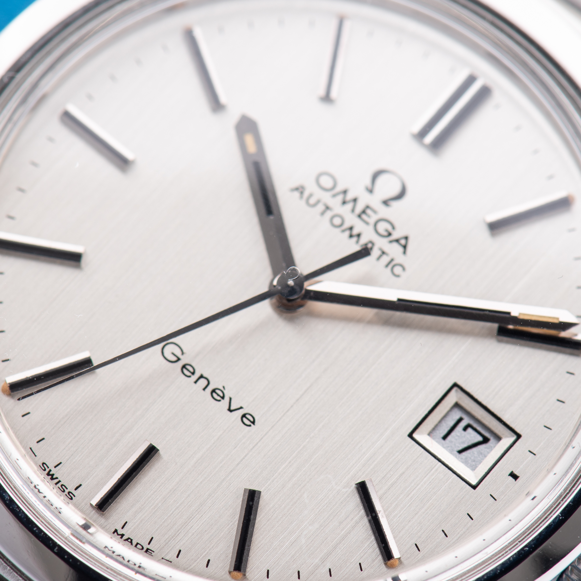 Vue de Omega Genève Automatic Date Silver Réf 366.0832 Year 1974