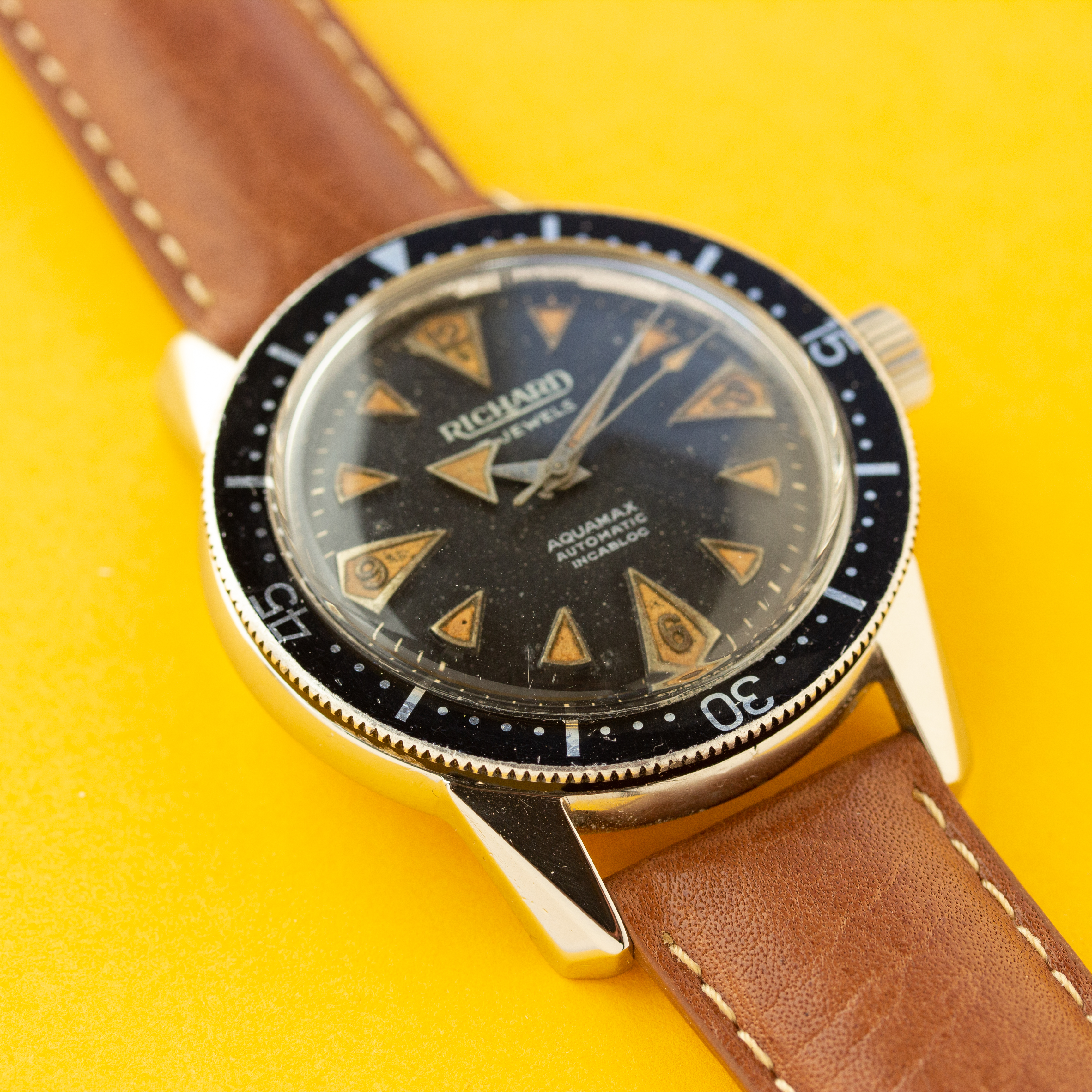 Vue de Richard Aquamax 17 Jewels Automatic Compressor Diver réf 8827
