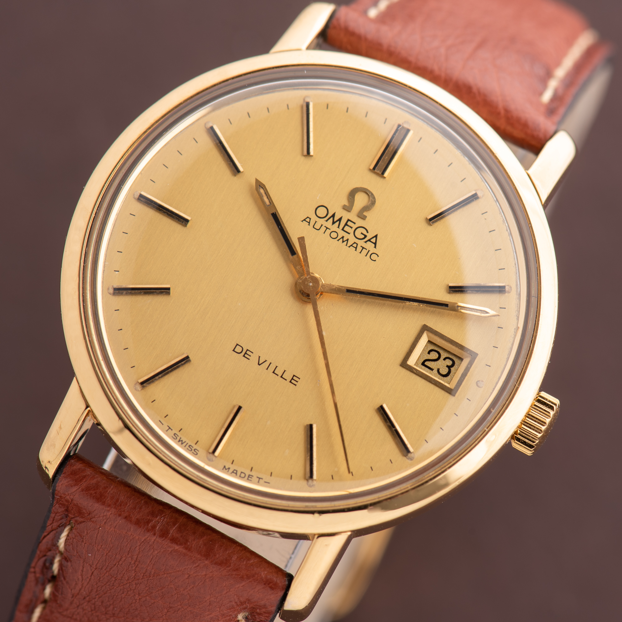 View of Omega Geneva Automatic Date ref 166.0161