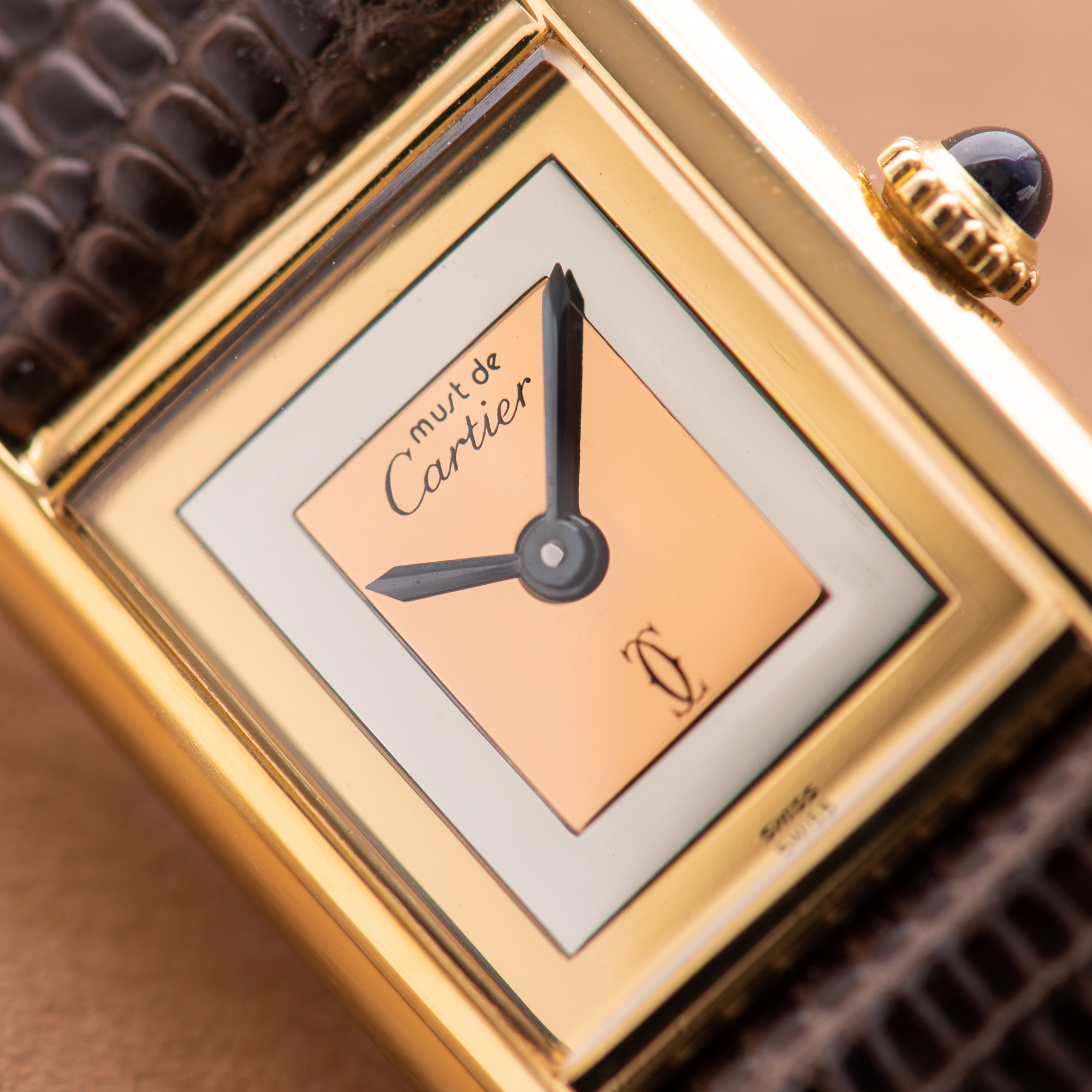 View of Cartier Must de Tank de Must Vermeil PM Trinity Dial
