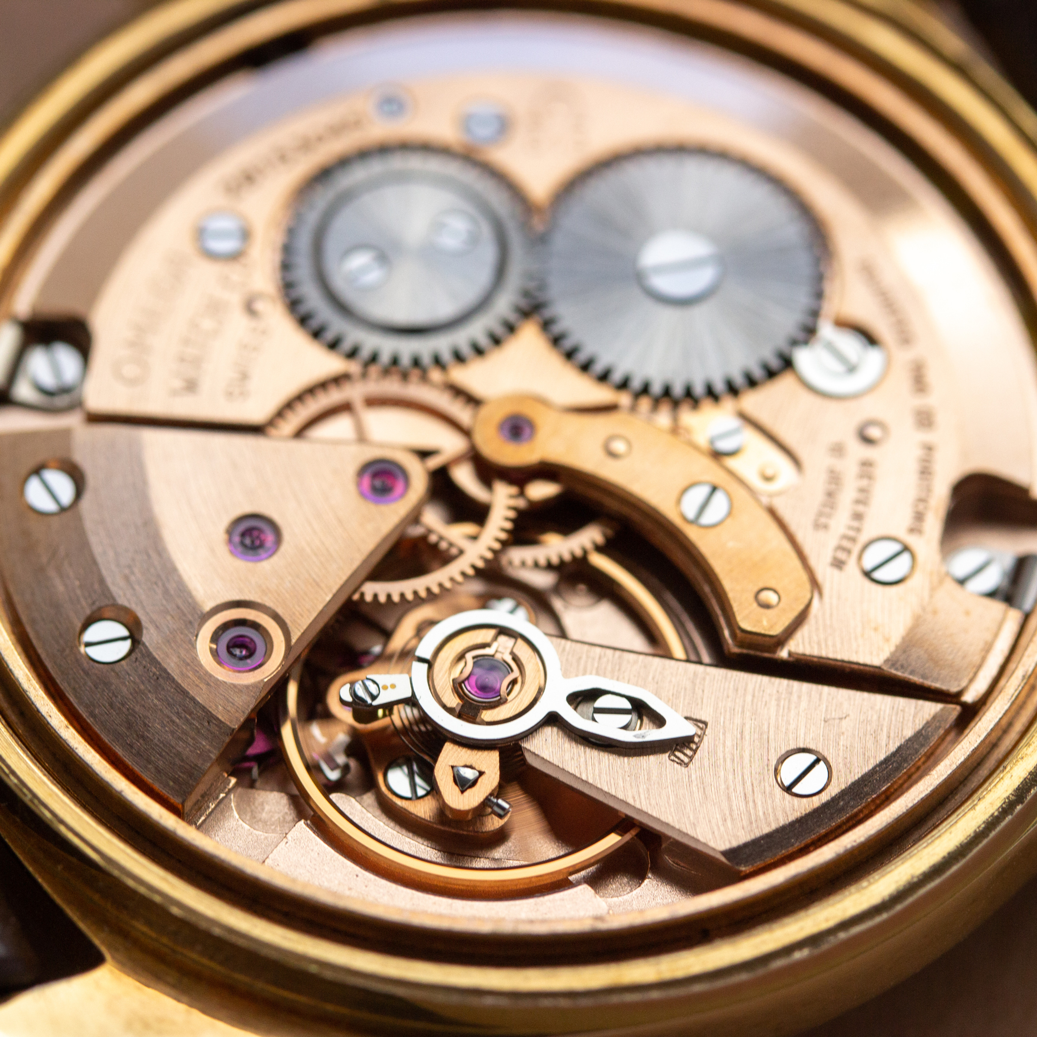 Vue de Omega Genève réf 136.041 cal 613