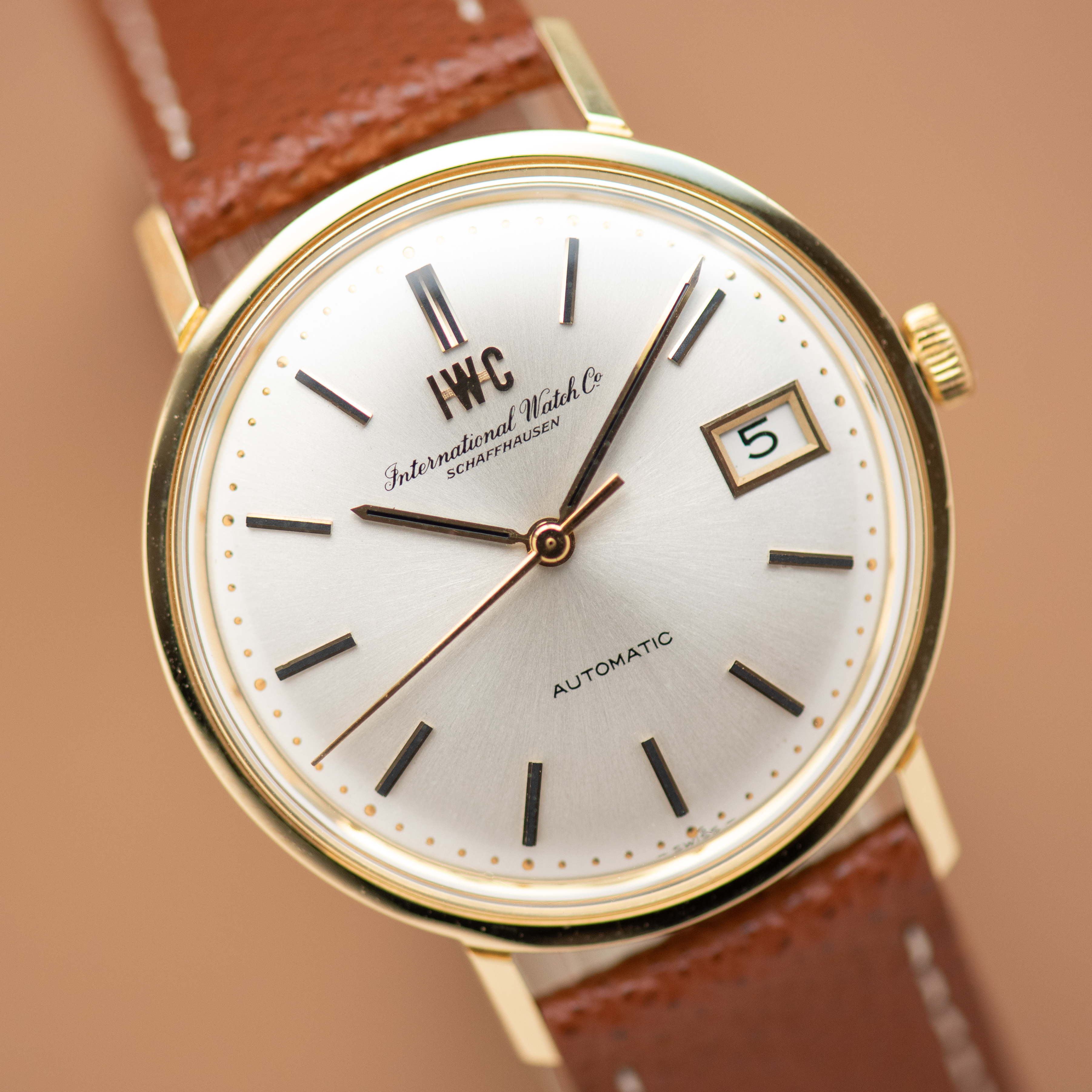 View of IWC Dress Watch Automatic Date Pellaton Ref 1818 Cal C.8541B