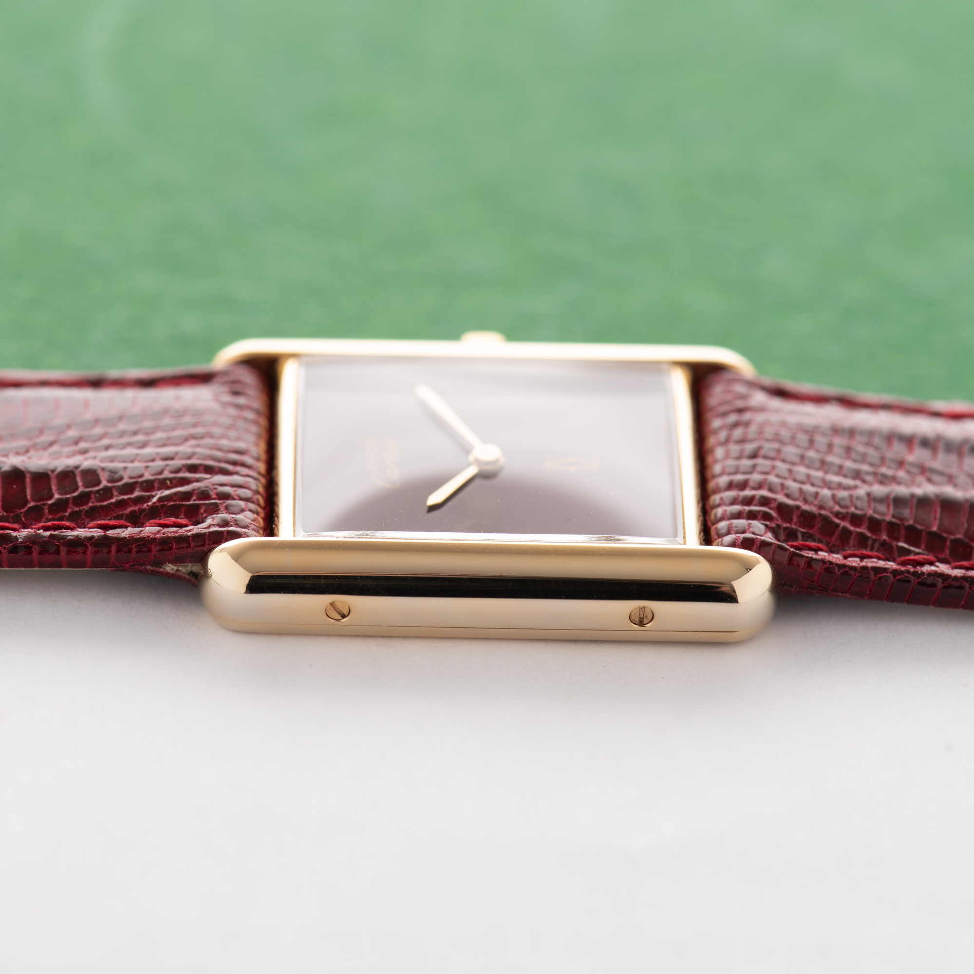 View of Cartier Tank De Must Vermeil Grand Model Bordeau Burgundy RedGM 1988 Ref 681006