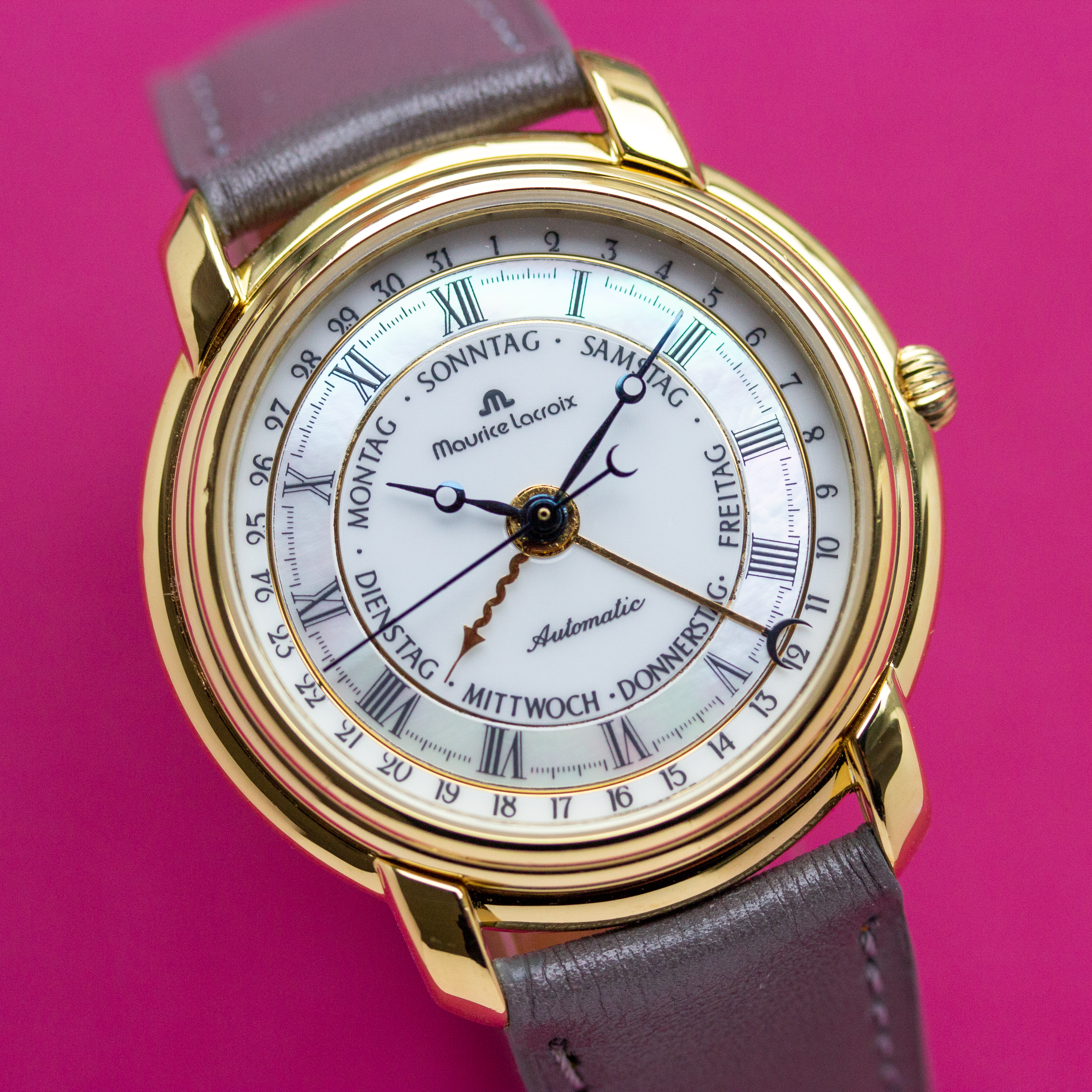 Vue de Maurice Lacroix Masterpiece Day Date Mother of Pearl Réf 27294