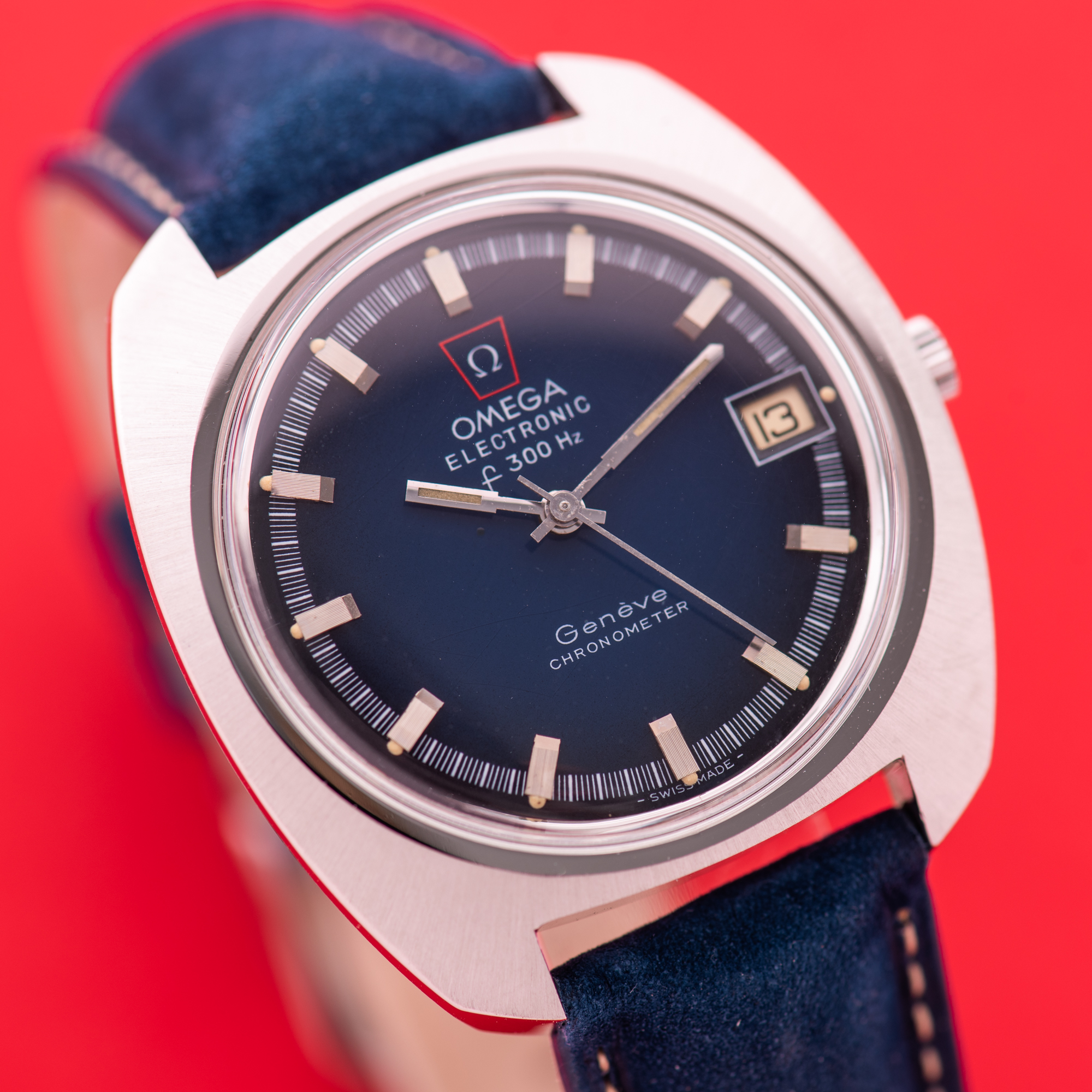 Vue de Omega Electronic F300 Hz Genève Chronometer Blue Vignette Réf 198.030
