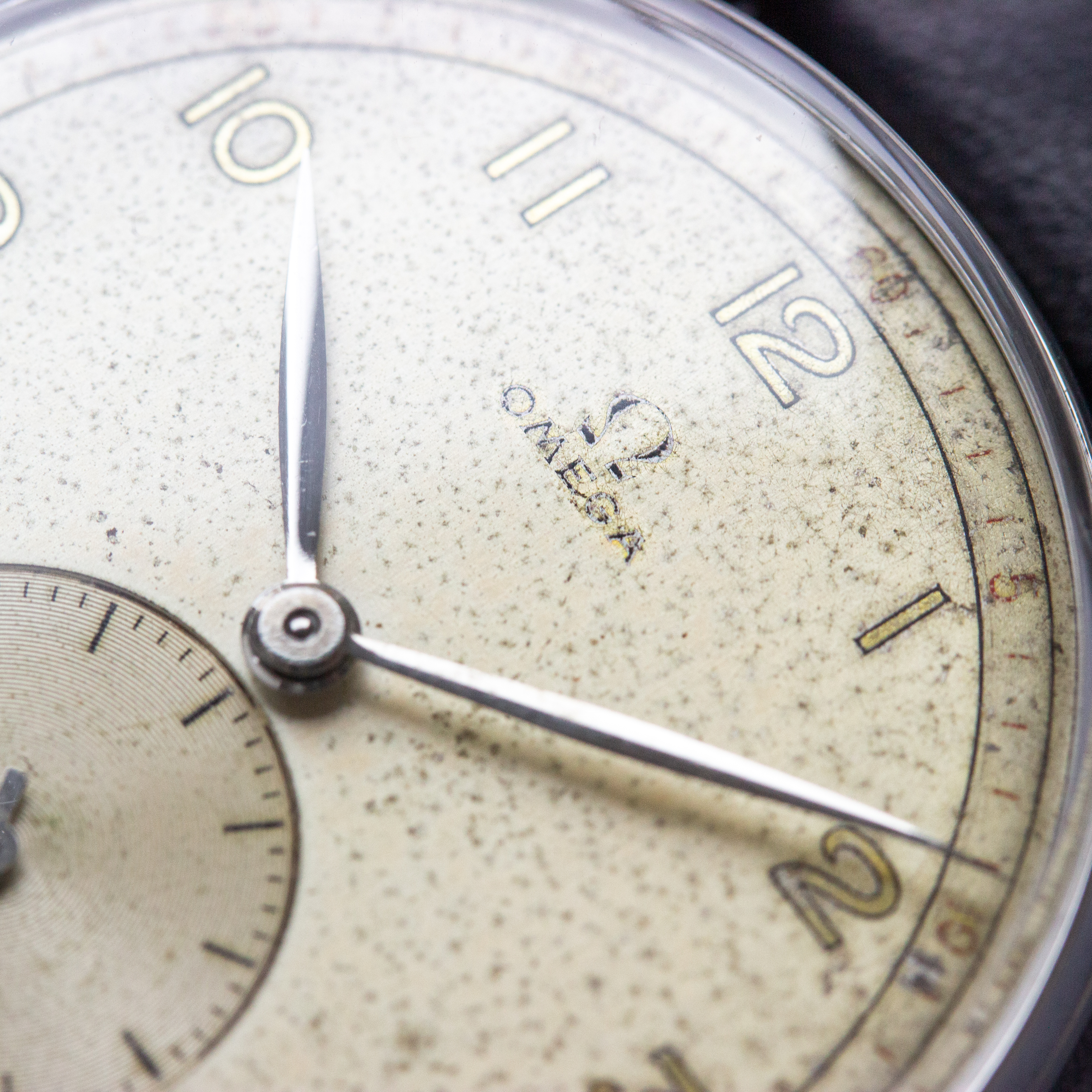 View of Omega Dress Sub Second 30T2 1946 Ref 2317