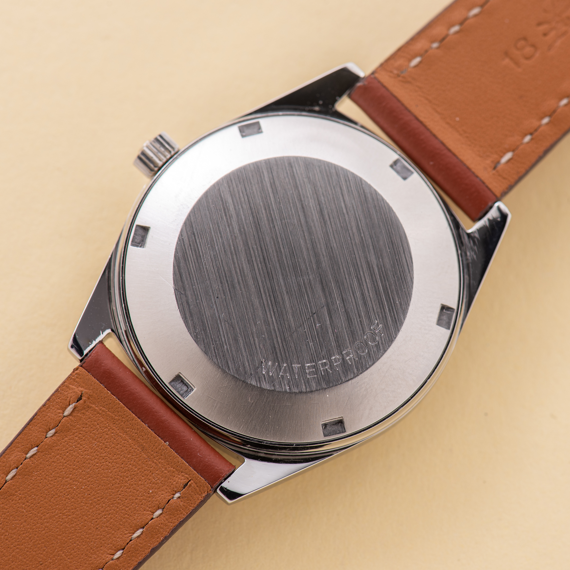 Vue de Omega Genève Automatic Black Ultraman from 1968 Cal 565 Réf 166.041