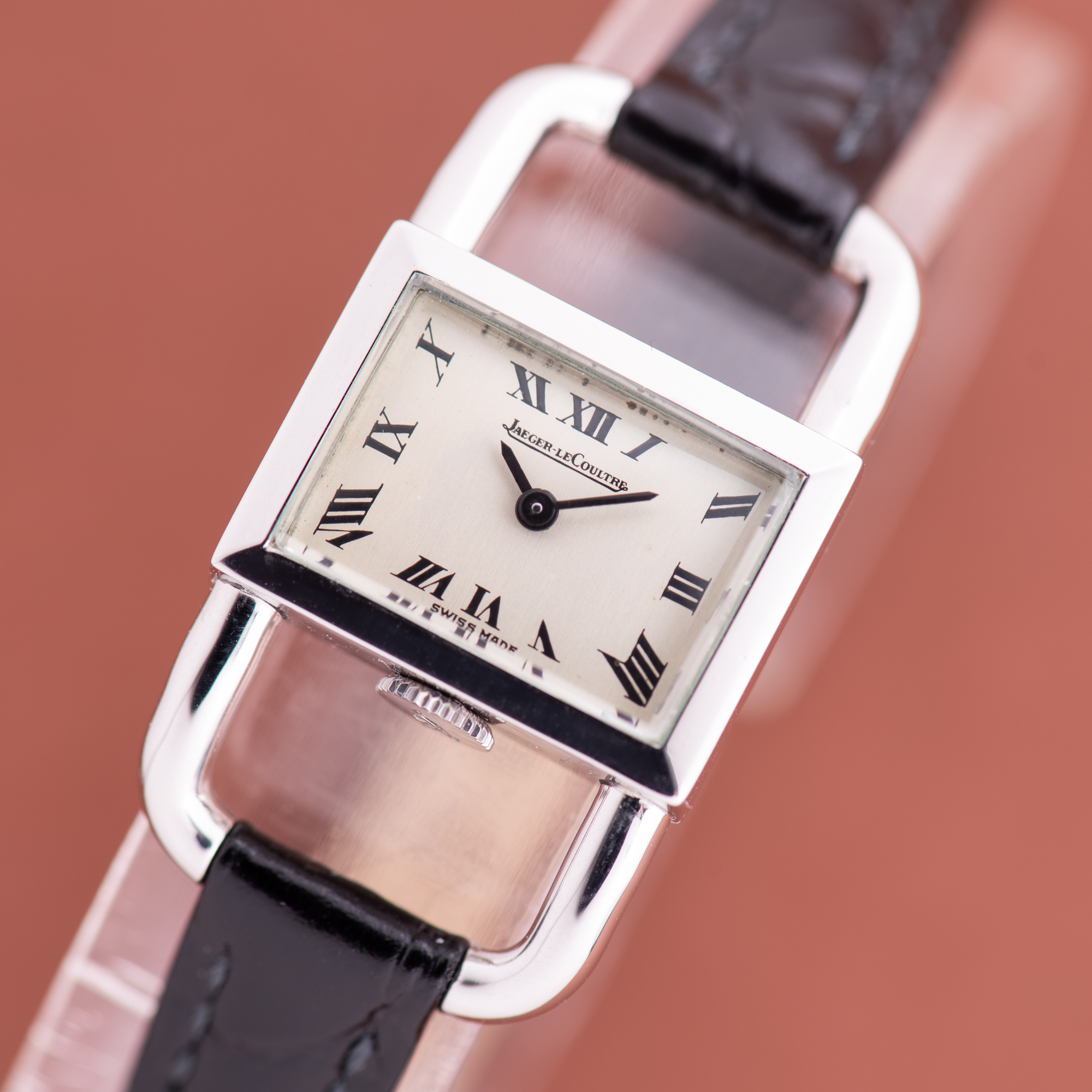 View of Jaeger-LeCoultre Etrier Lucchetto for Hermes Réf 1670.42