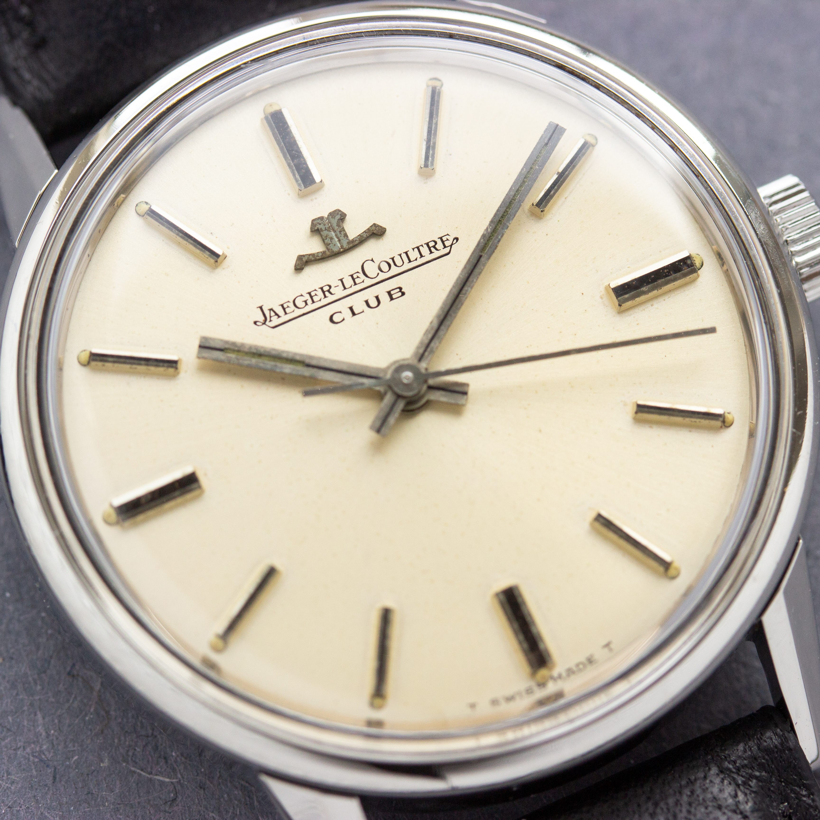Vue de Jaeger Lecoultre Club Dress centre second Steel Réf 200105