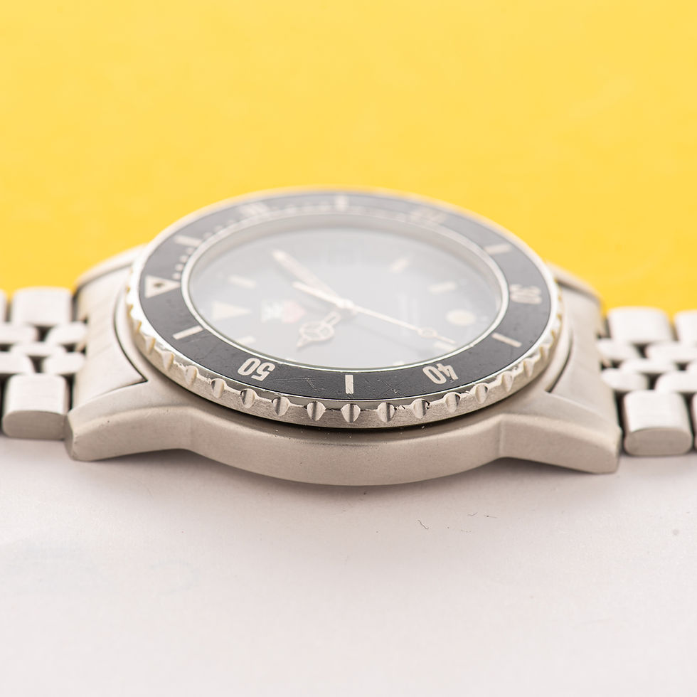Thumbnail: TAG Heuer Professional 200 meters Diver Réf 929.2066