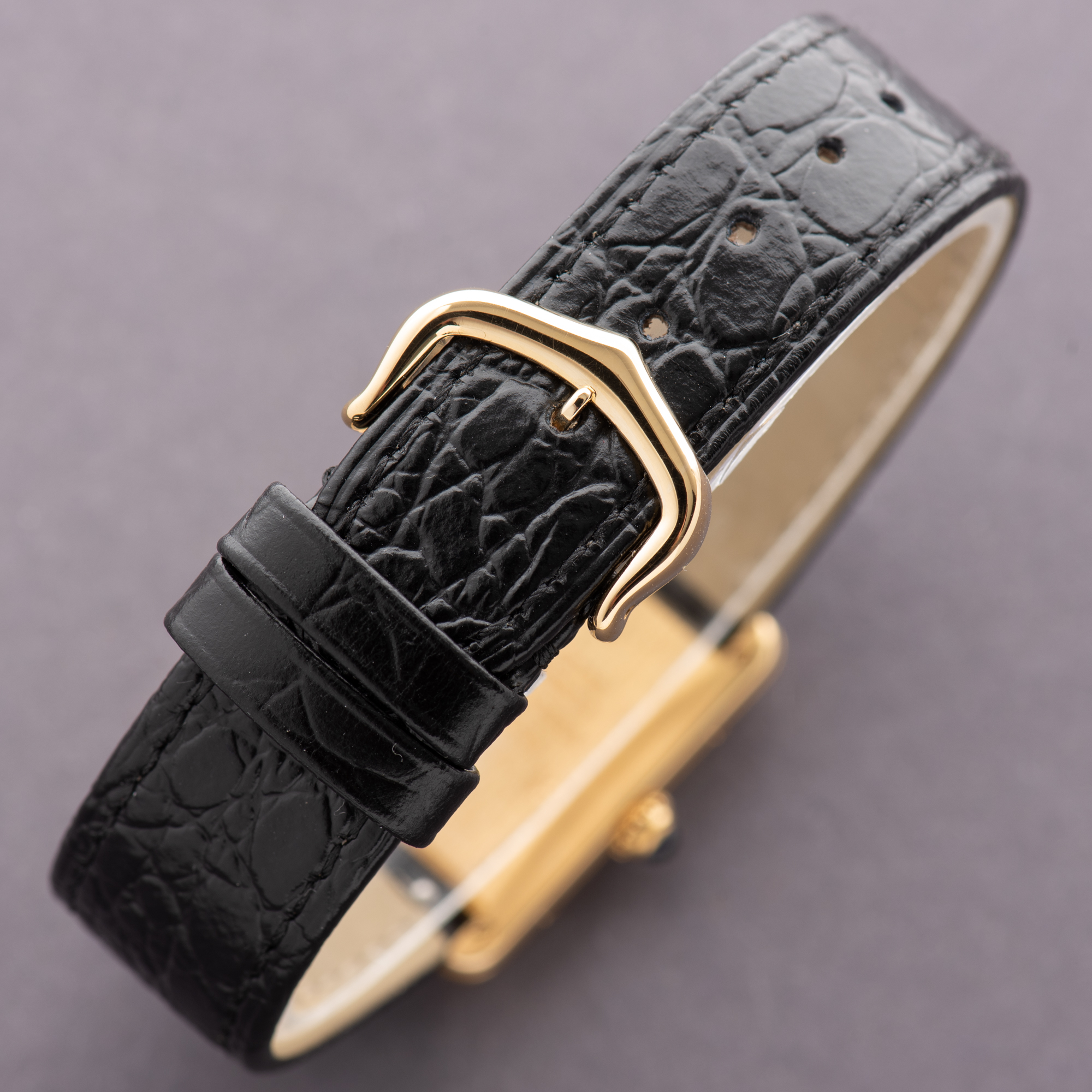 Zicht op Cartier Tank De Must Vermeil Romeinse wijzerplaat Grand Model GM Ultra Volledige set Ref 590005
