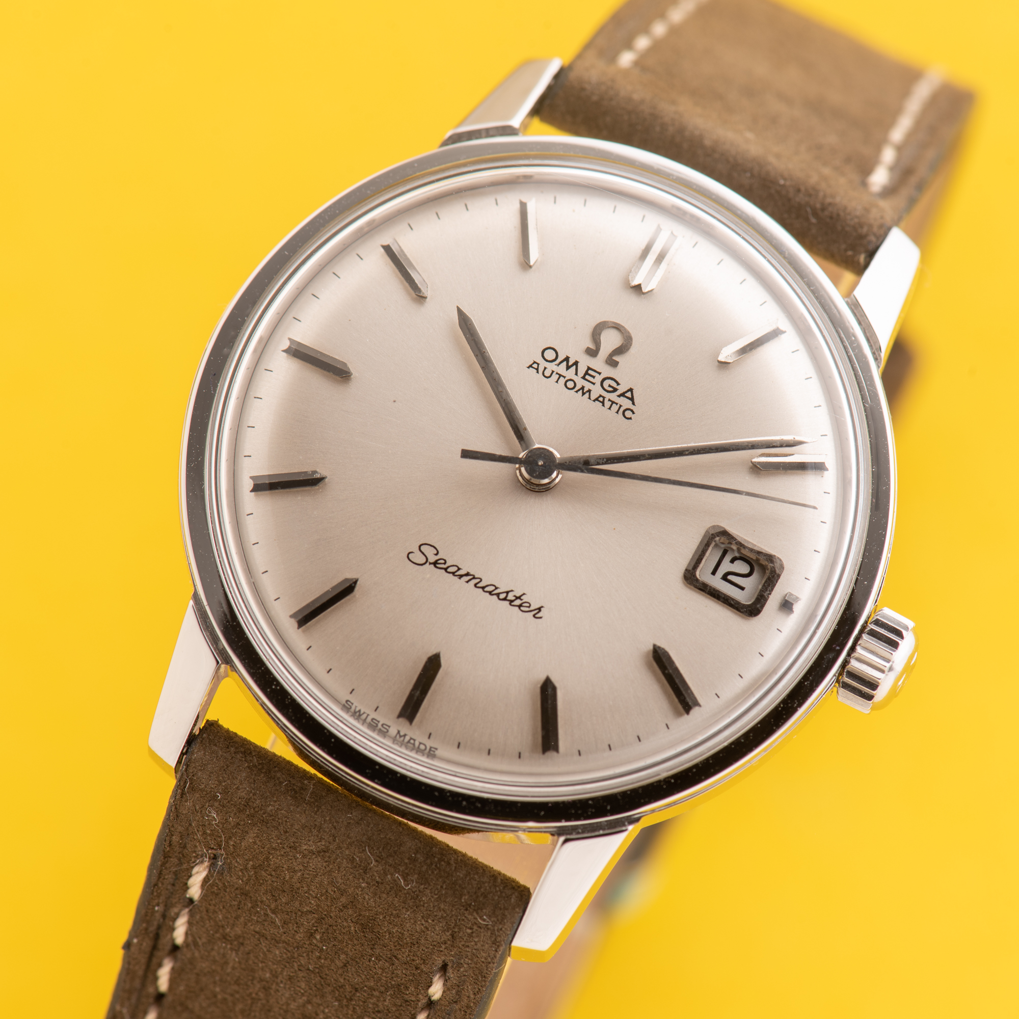 Vue de Omega Seamaster Automatic Date from 1965 Réf 166.002