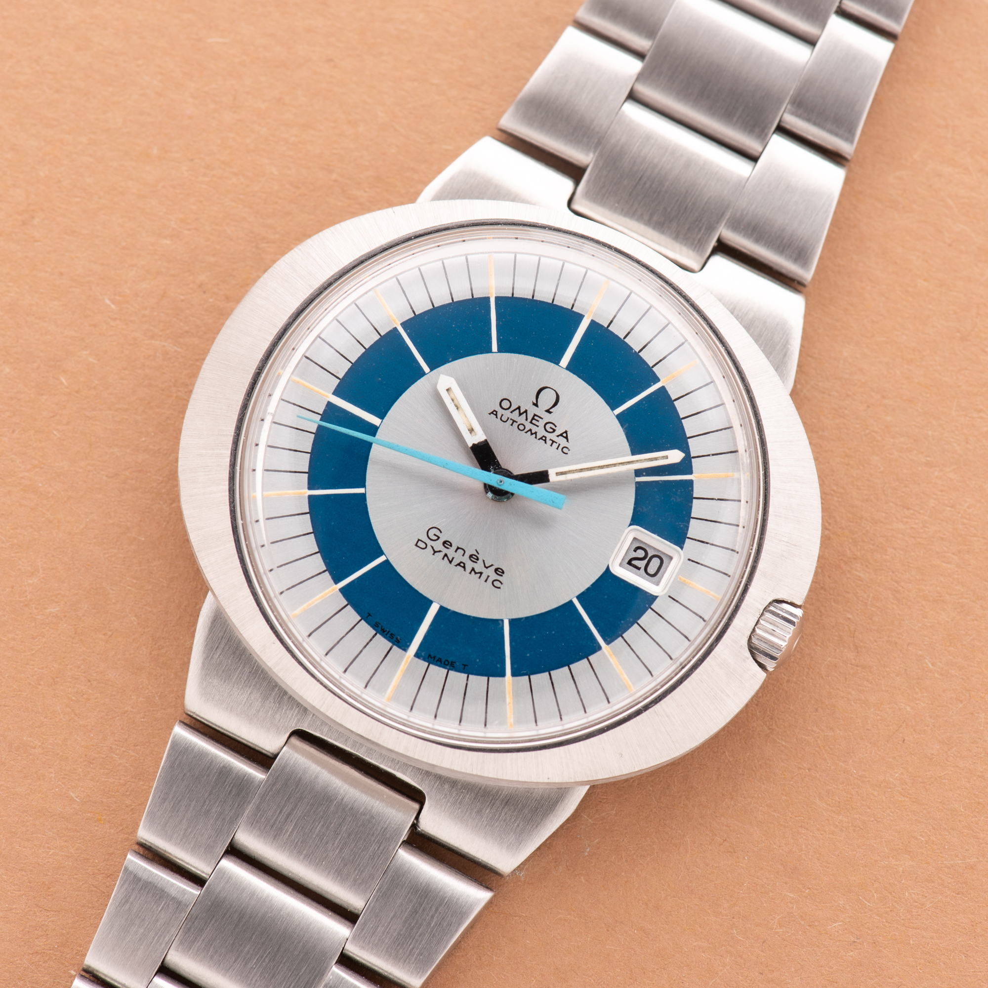 View of Omega Genève Dynamic Automatic White Blue Dial from 1969 Ref 166.039