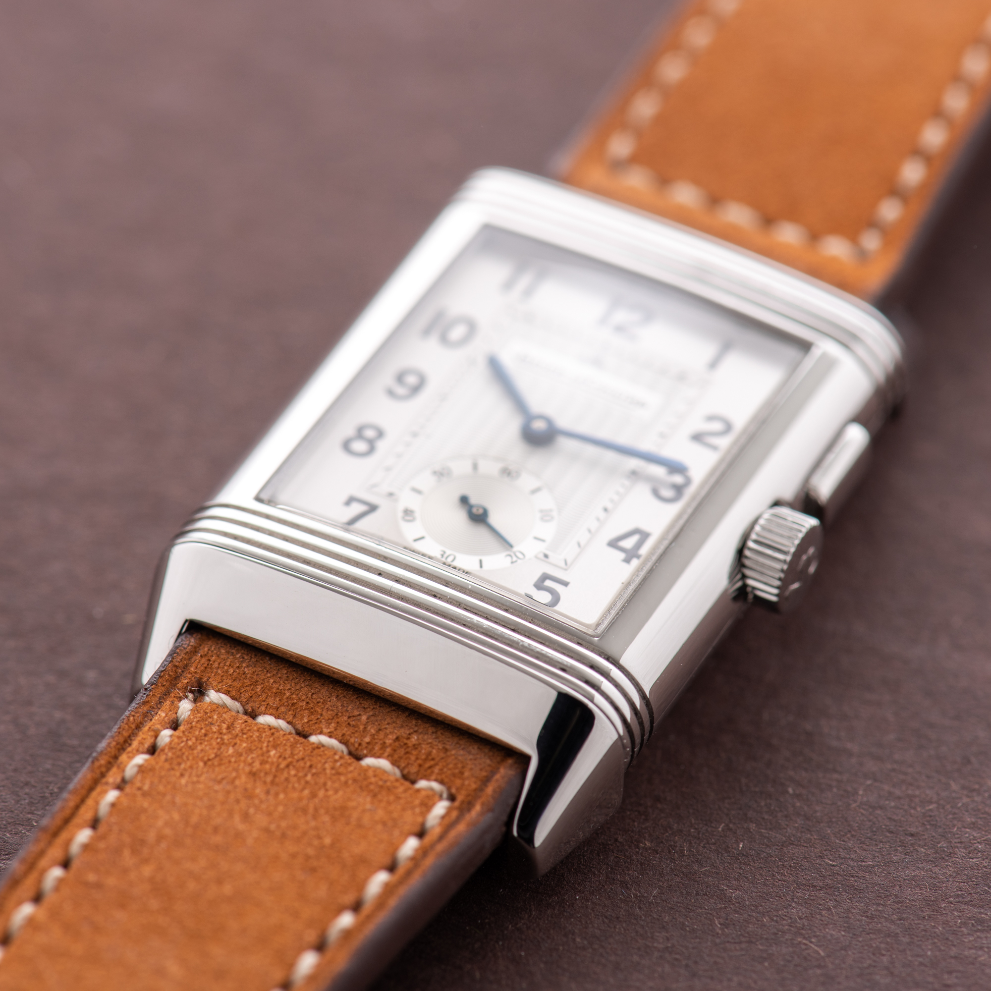 Vue de Jaeger LeCoultre Reverso Duoface Day & Night Réf 272.8.54