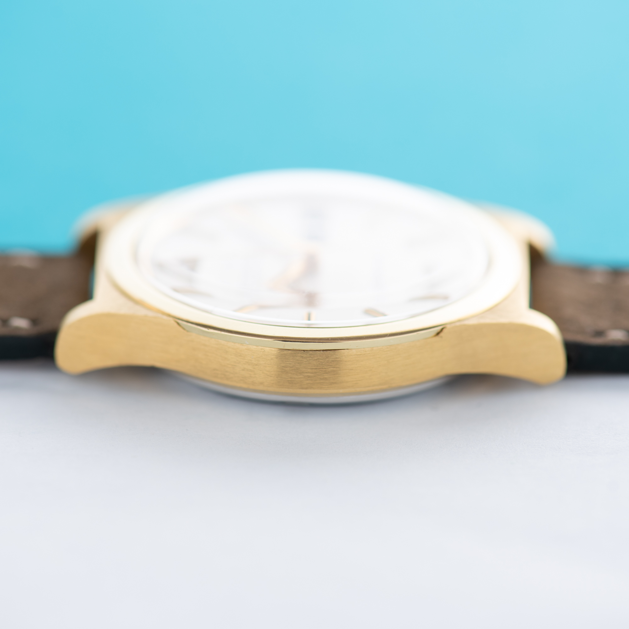 Zicht op Omega Genève Dag Datum Automatisch Cal 1022 Ref 166.069