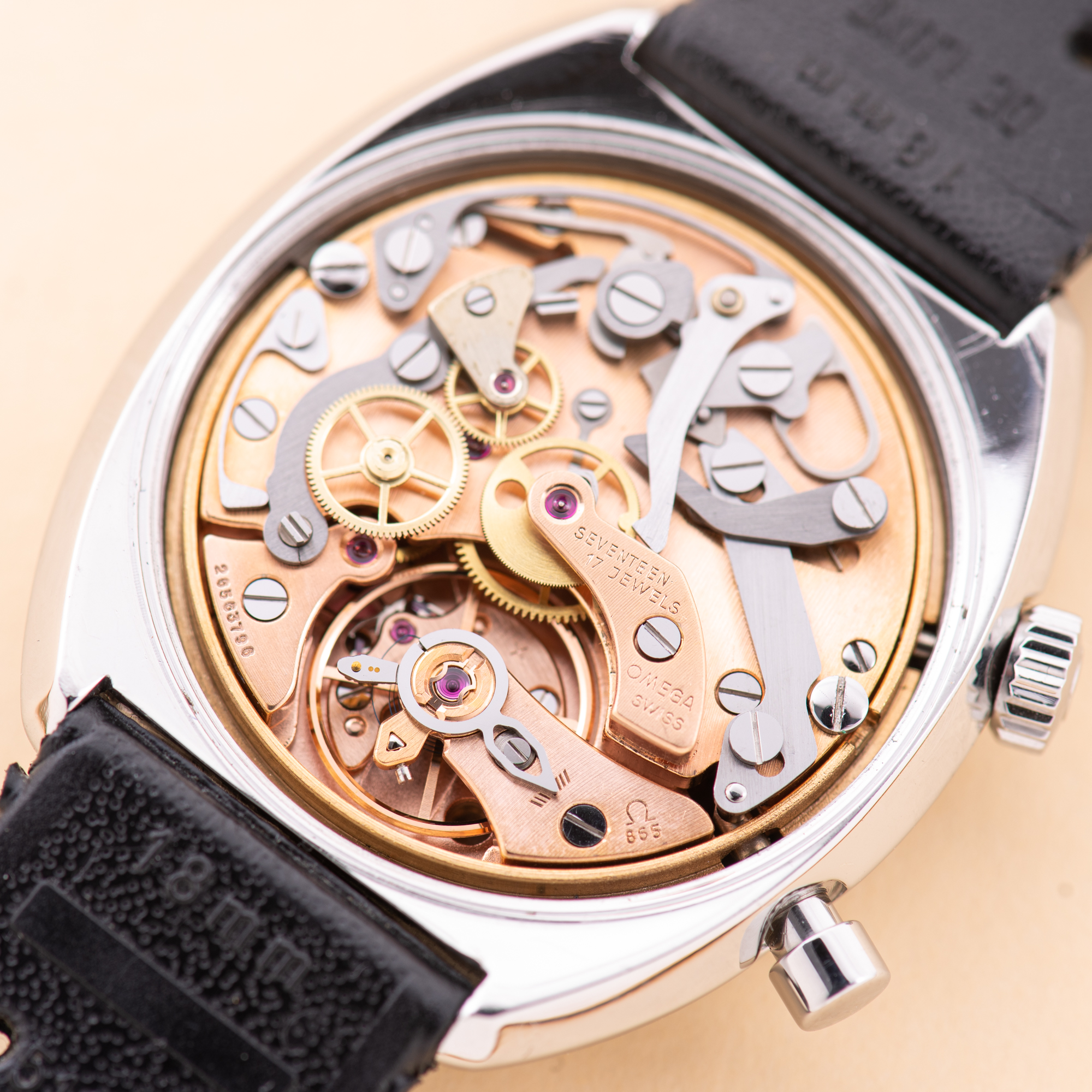View of Omega Genève Chronostop from 1968 Cal 865 Réf 145.010