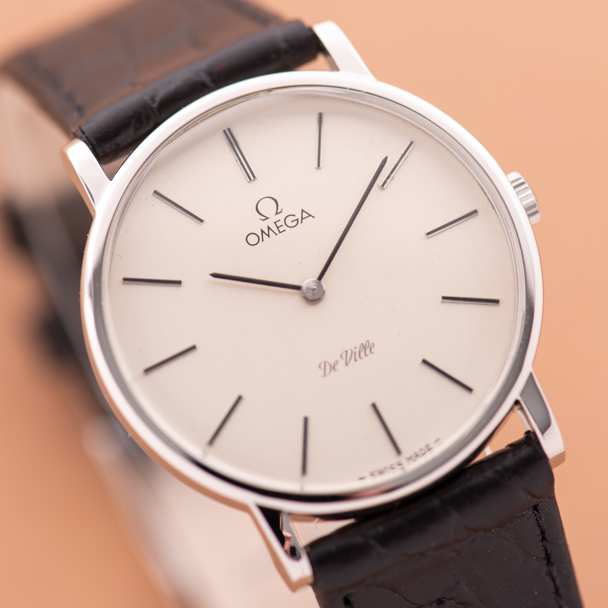 Vue de Omega De Ville Dress Watch Acier Réf 111.0140