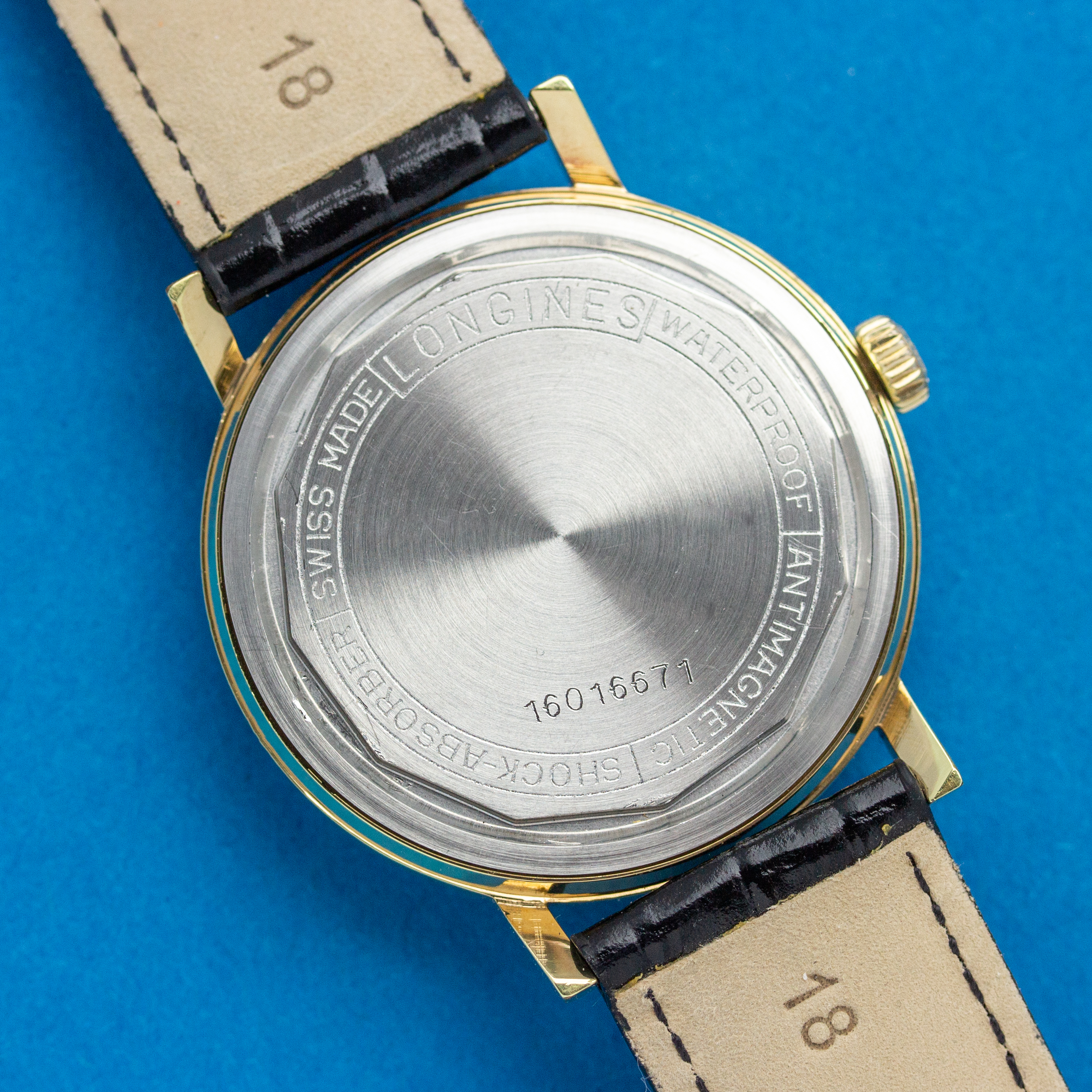 Vue de Longines Dress Centre Seconds cal 284 Réf 8359