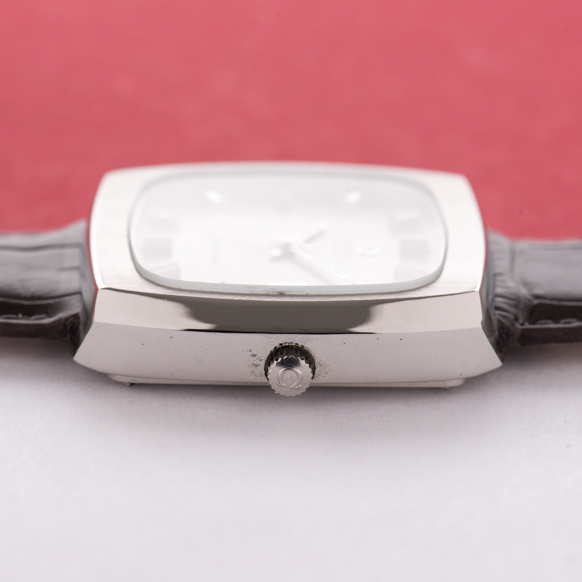 View of Omega Seamaster Automatic Date Oversize TV Réf 166.0138