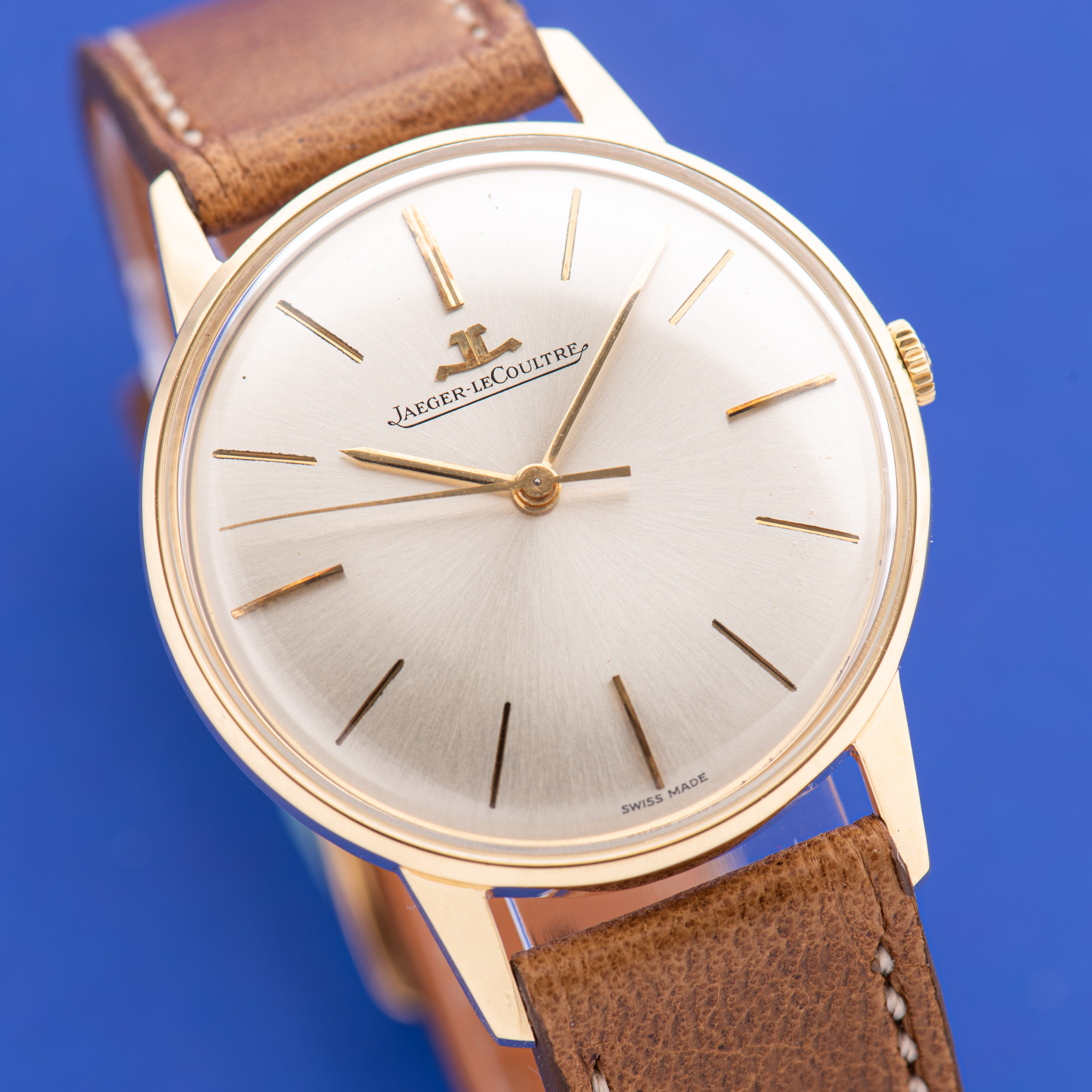 View of Jaeger LeCoultre Dress centre seconds 18k gold 1967 Ref 20002