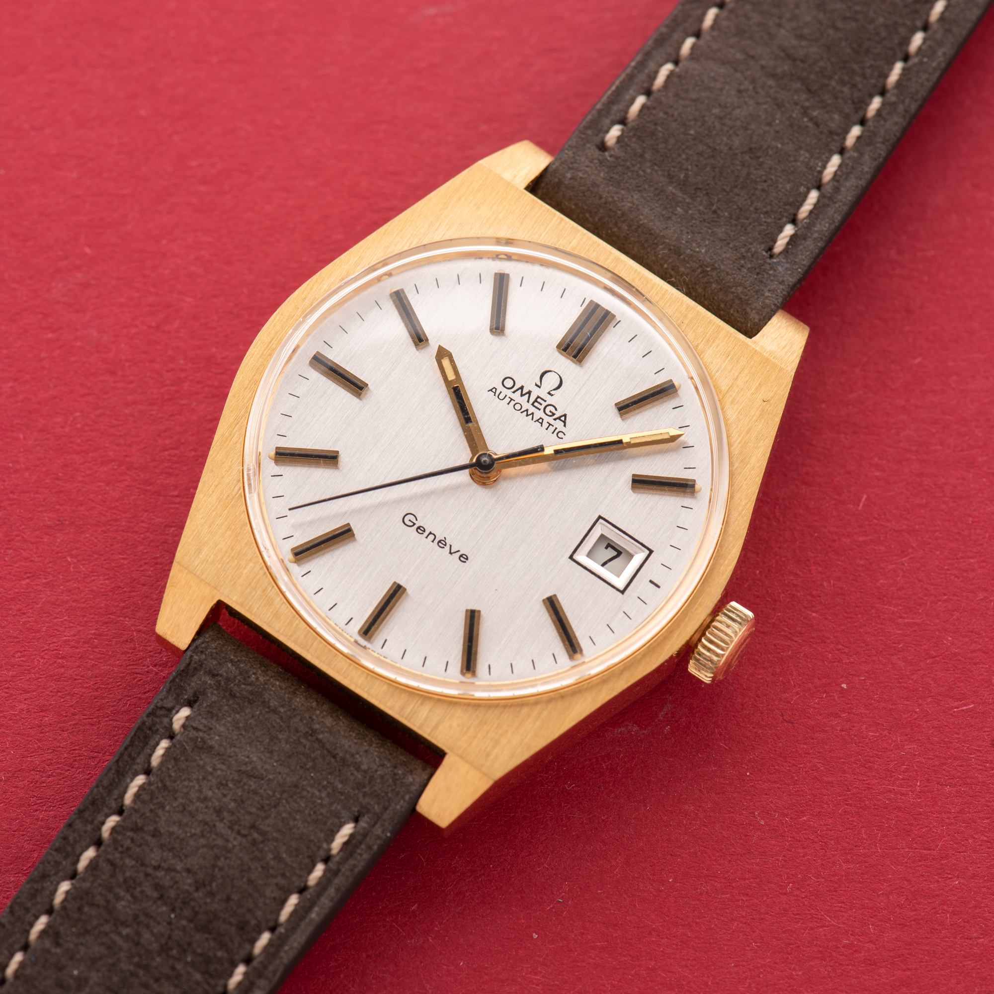 Vue de Omega Genève Automatic Date Cal 1481 from 1972 Réf 166.0118