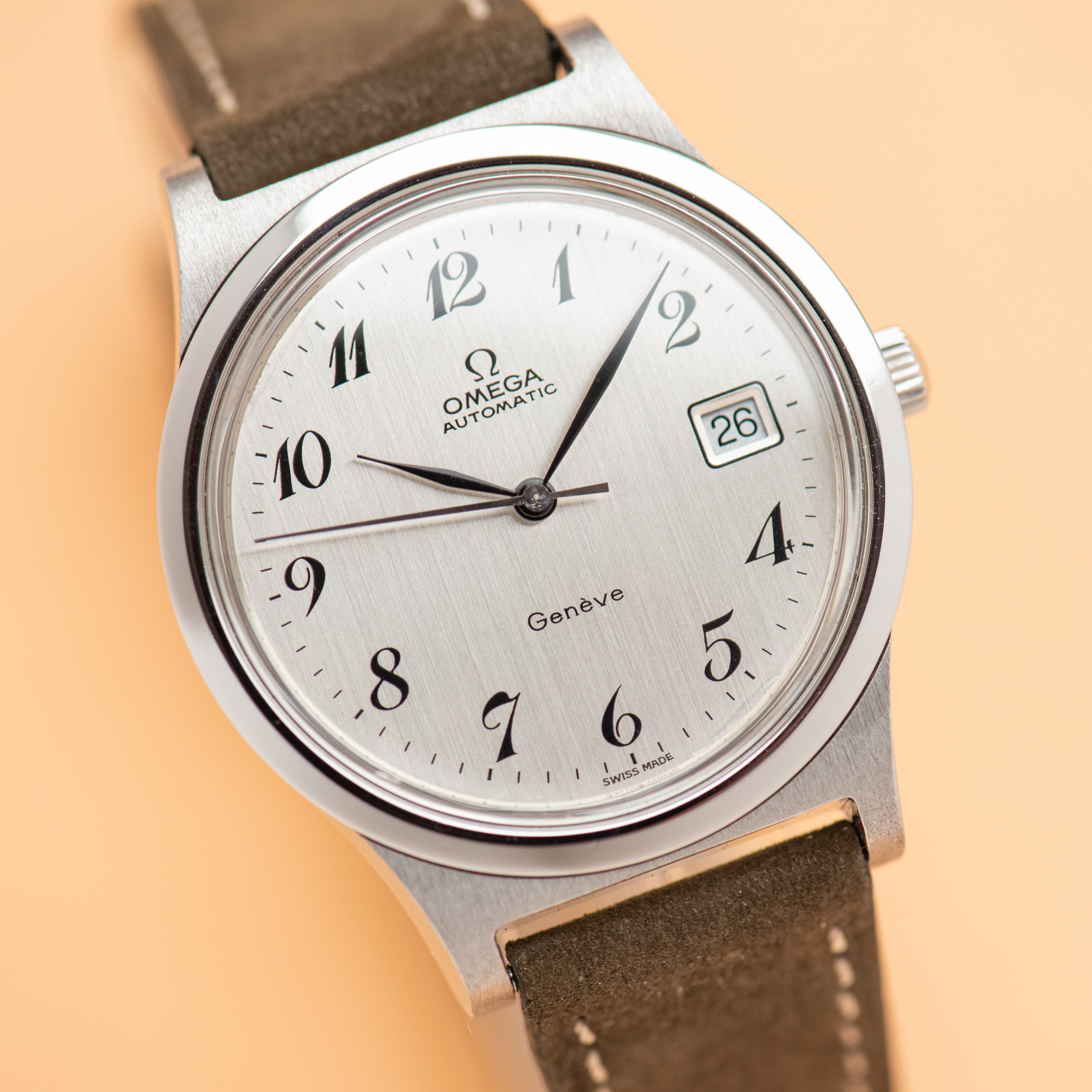 View of Omega Genève Automatic Date Breguet Dial Réf 166.0168 from 173
