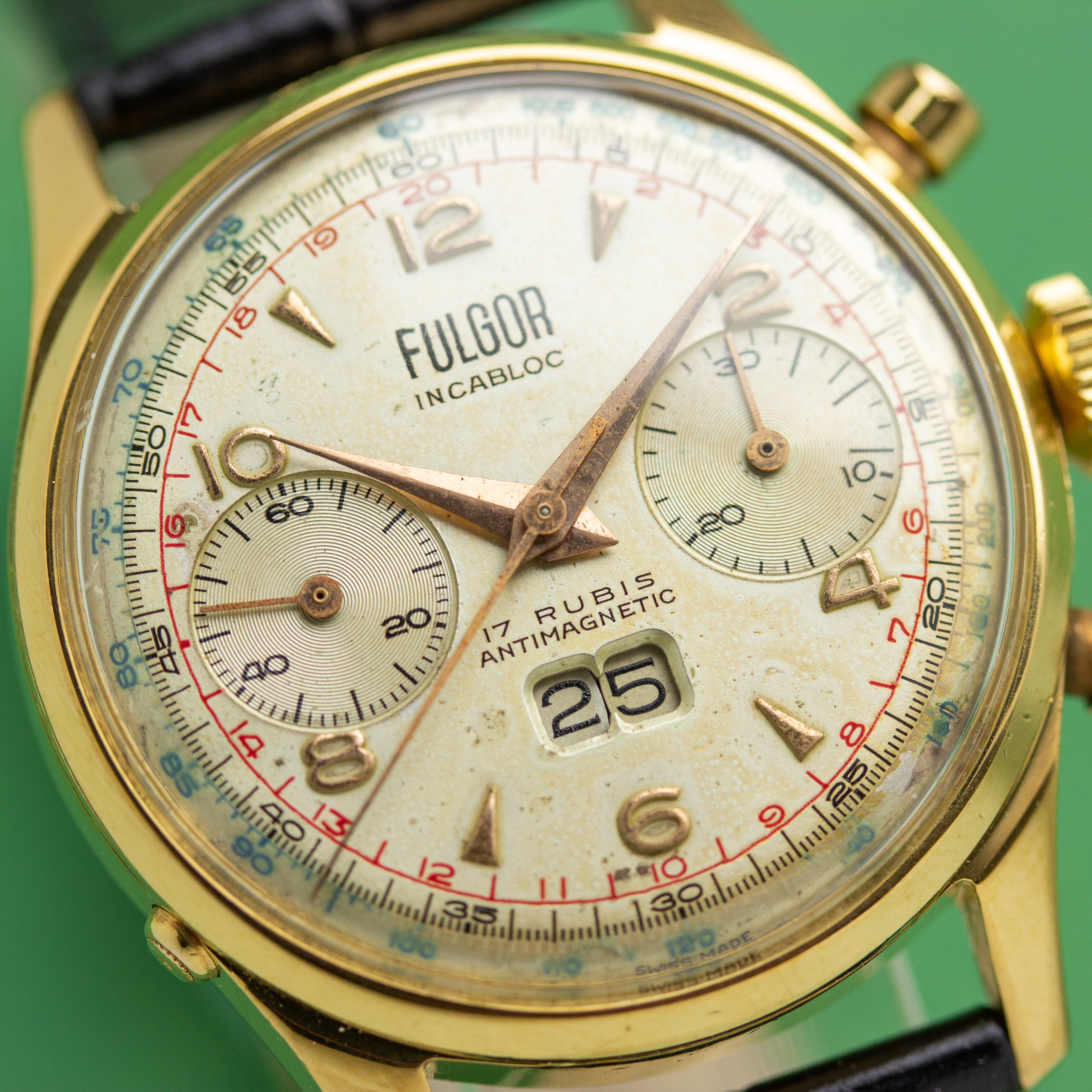 View of Fulgor Rare Chronograph Grand Date Venus 210