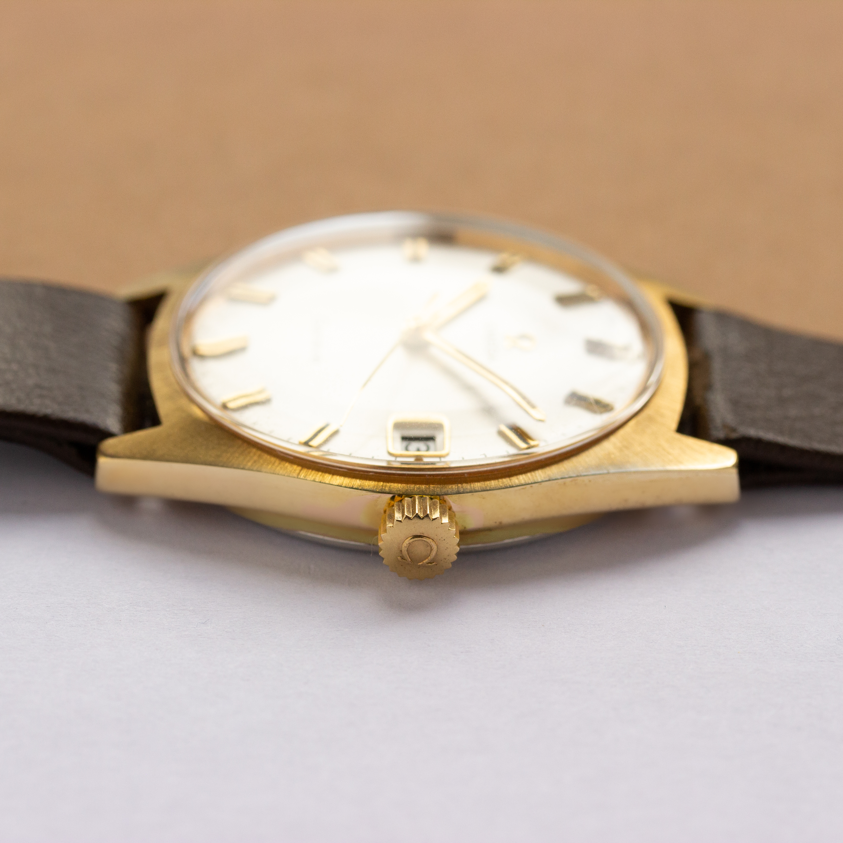 View of Omega Geneva ref 136.041 cal 613