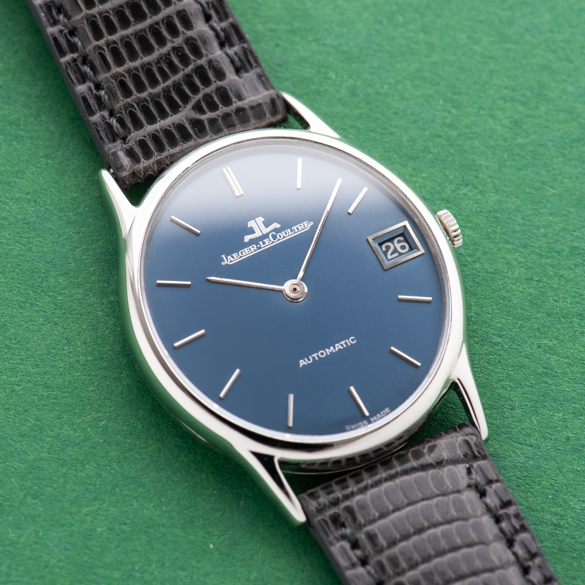 Vue de Jaeger LeCoultre Automatic Ellipse Blue Cal 900​​​​​​​ Réf 5002.42