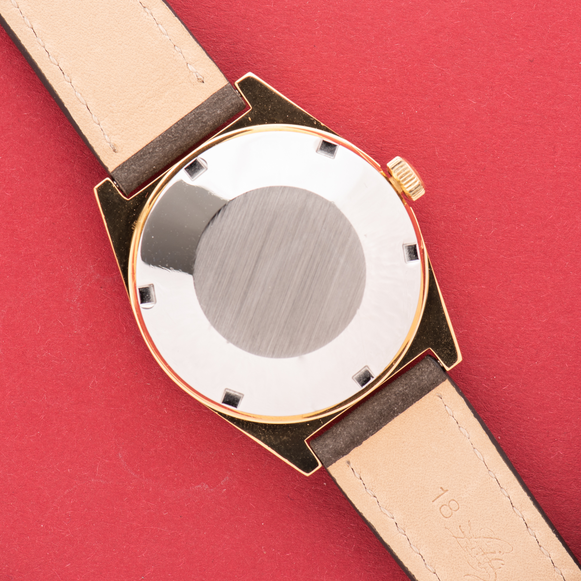 Vue de Omega Genève Automatic Date Cal 1481 from 1972 Réf 166.0118