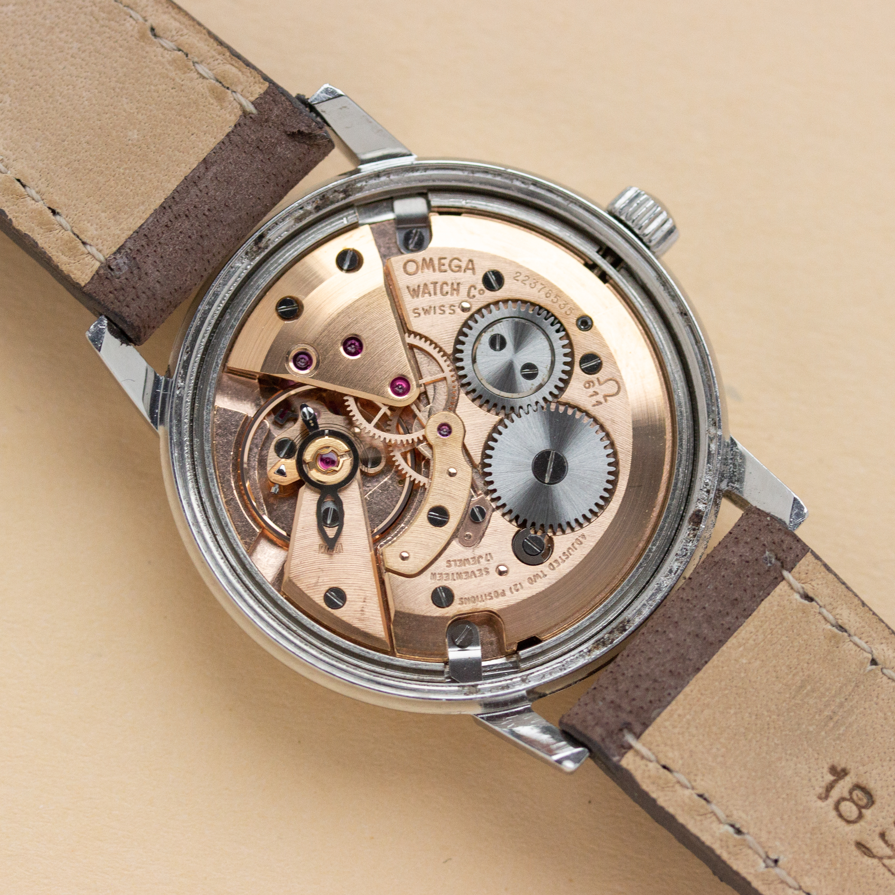 View of Omega Seamaster 600 Date Réf 136.011 from 1965