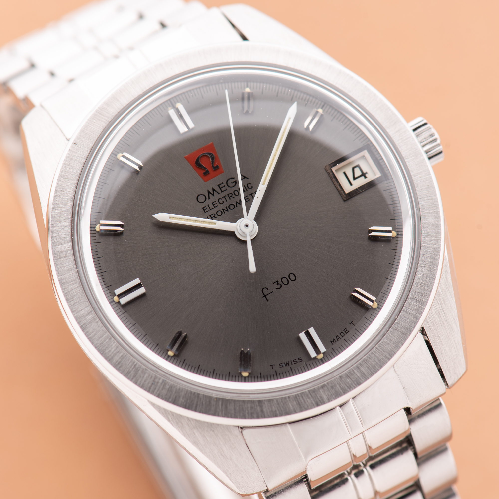 Vue de Omega Constellation Electronic Chronometer F300 from 1972 Réf 198.001