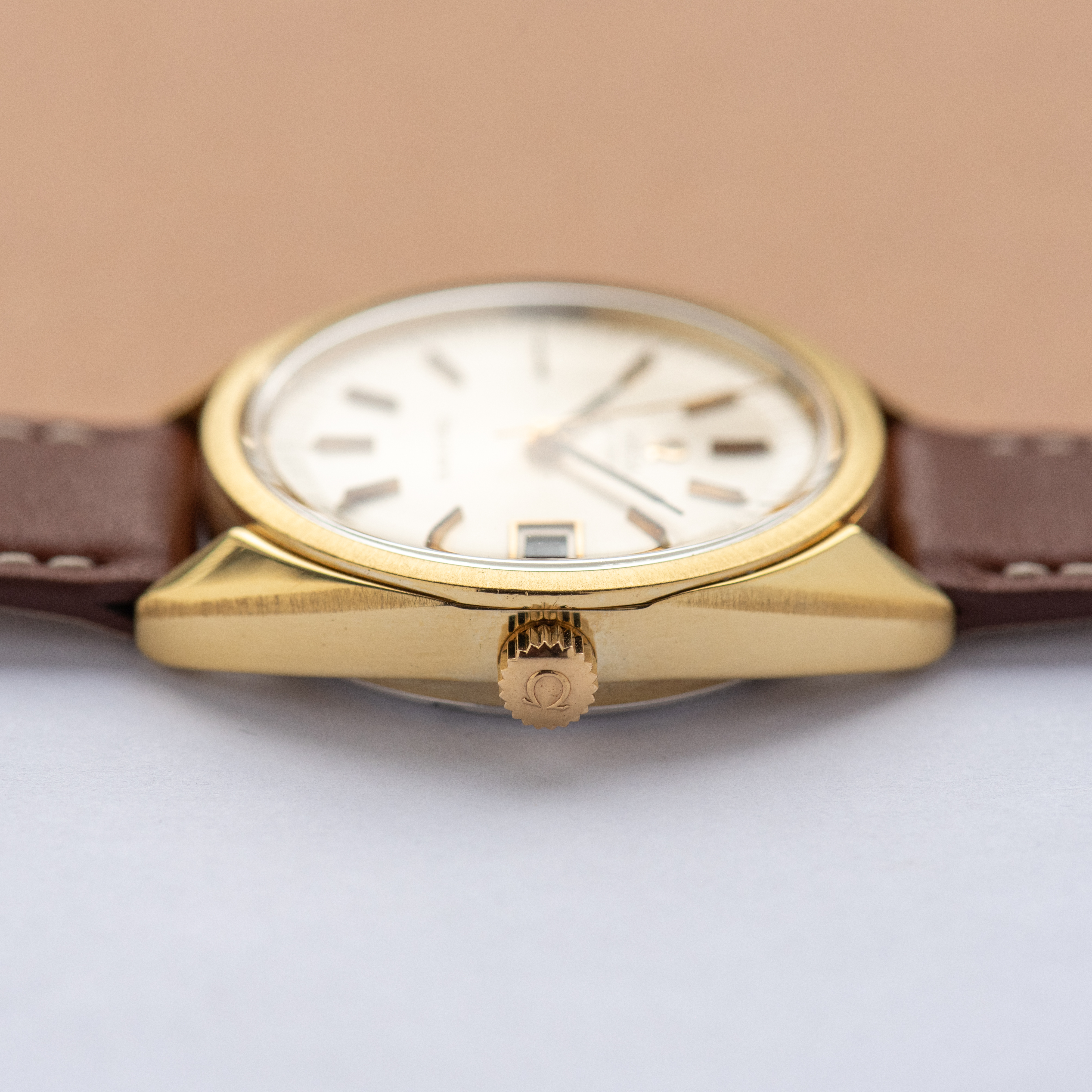 Zicht op Omega Ranchero Automatic Vanaf 1974 Ref 166.0218 cal 1012