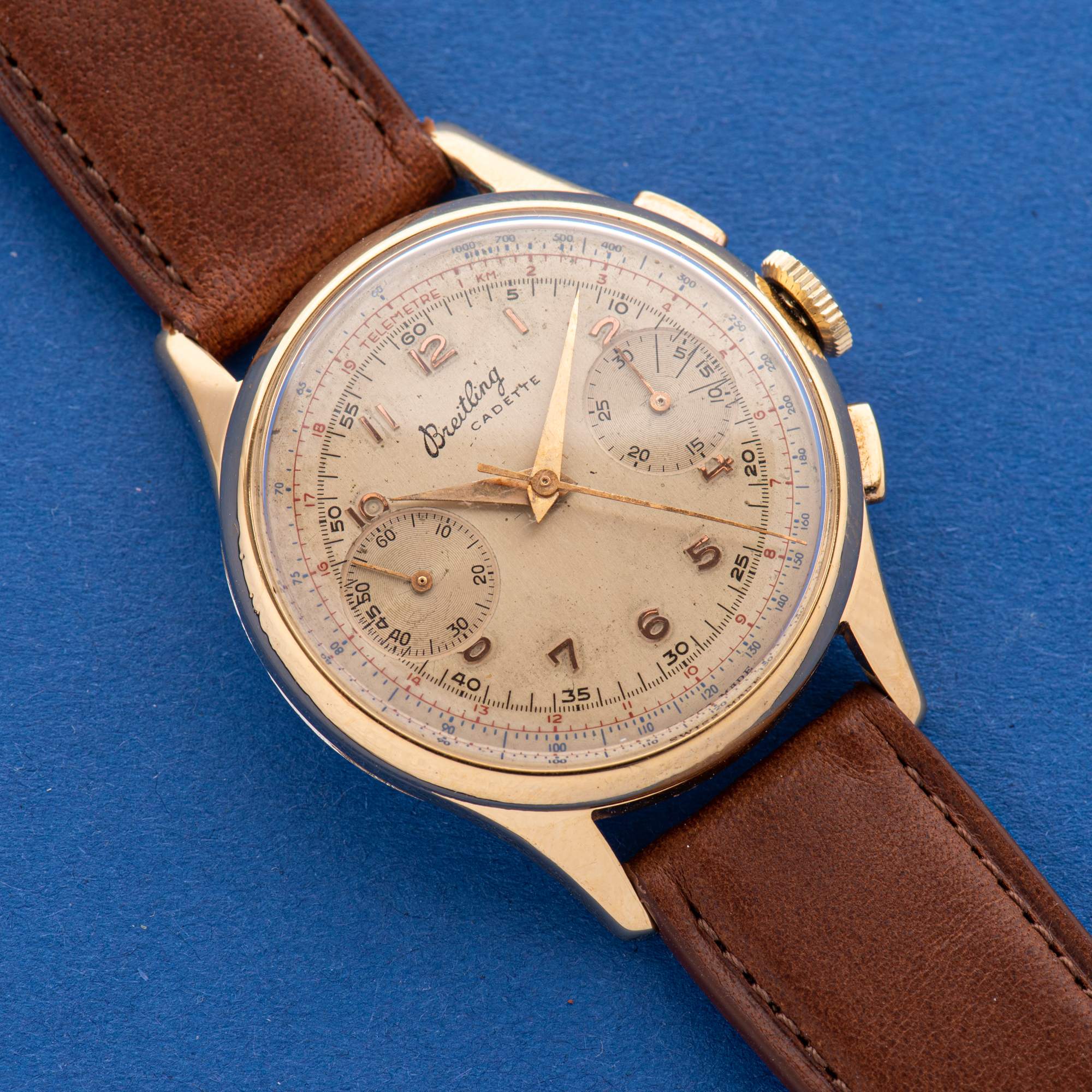 Zicht op Breitling Cadette Chronograaf Venus 188 Ref 1189