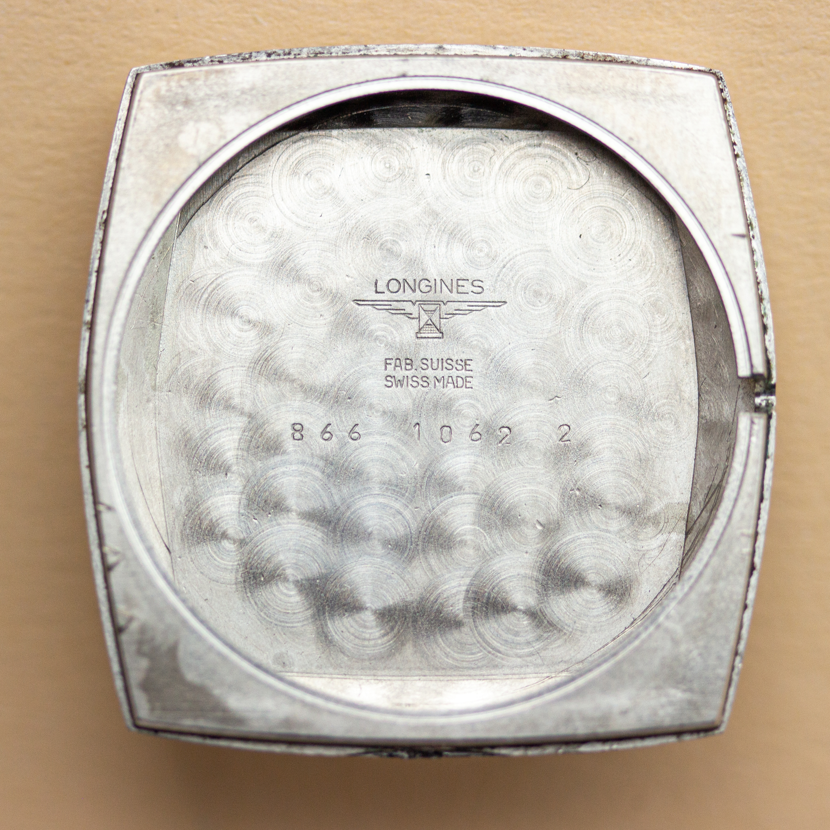 Zicht op Longines Hexagon Datum Dress Centre Seconds Ref 866 1062 2 cal 6952