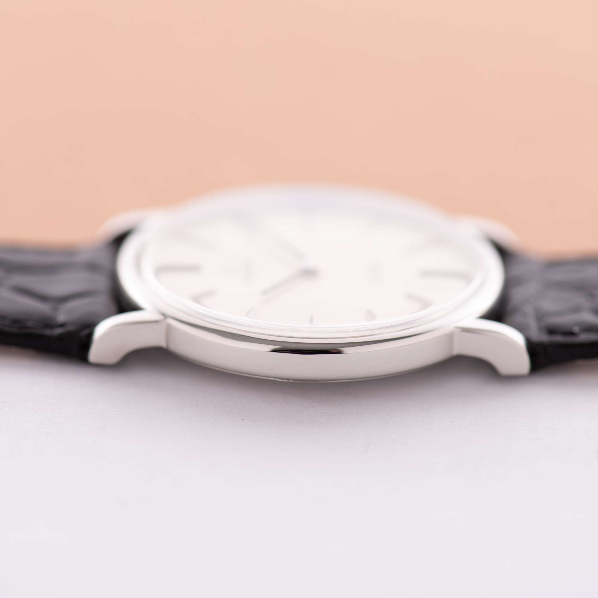 Vue de Omega De Ville Dress Watch Acier Réf 111.0140