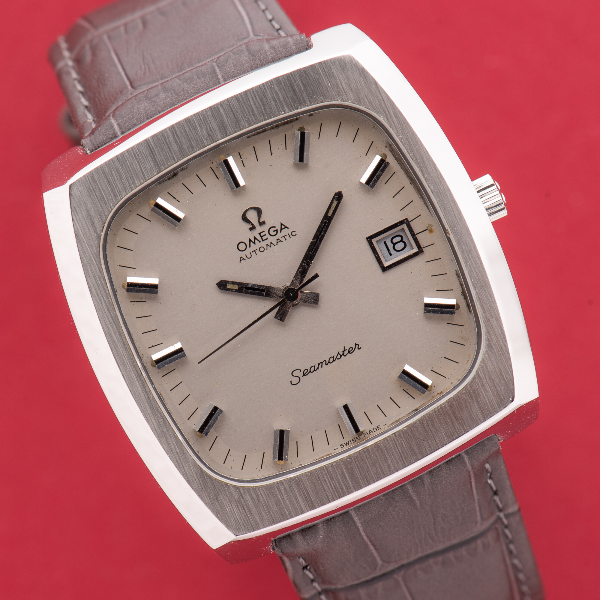 View of Omega Seamaster Automatic Date Oversize TV Réf 166.0138