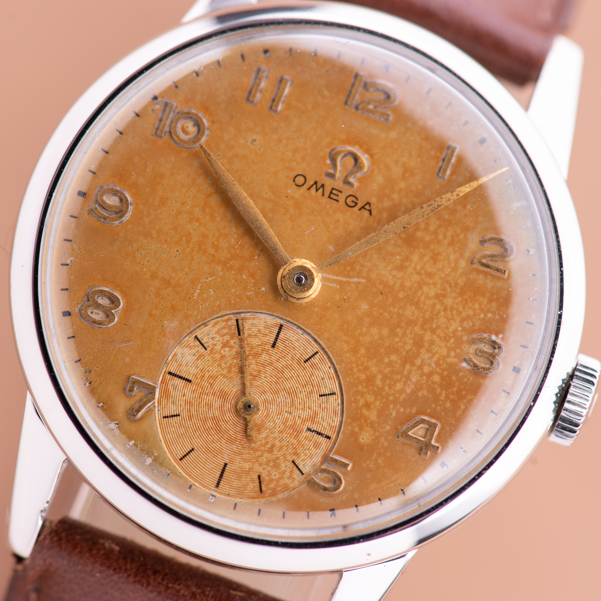 View of Omega small second ref 2495-13 cal 265